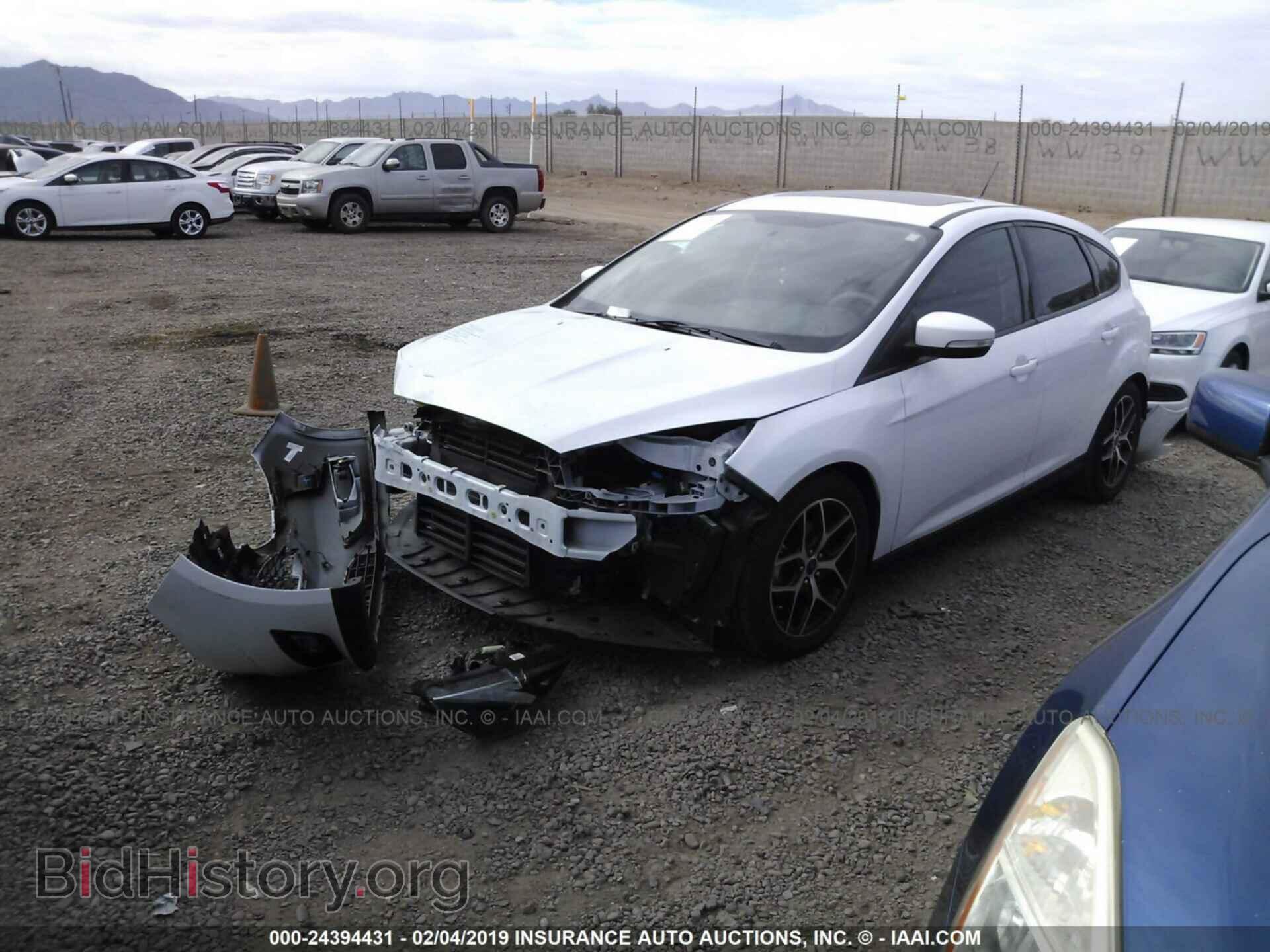 2017 FORD FOCUS - VIN: 1FADP3M2XHL230641 - Фото 2