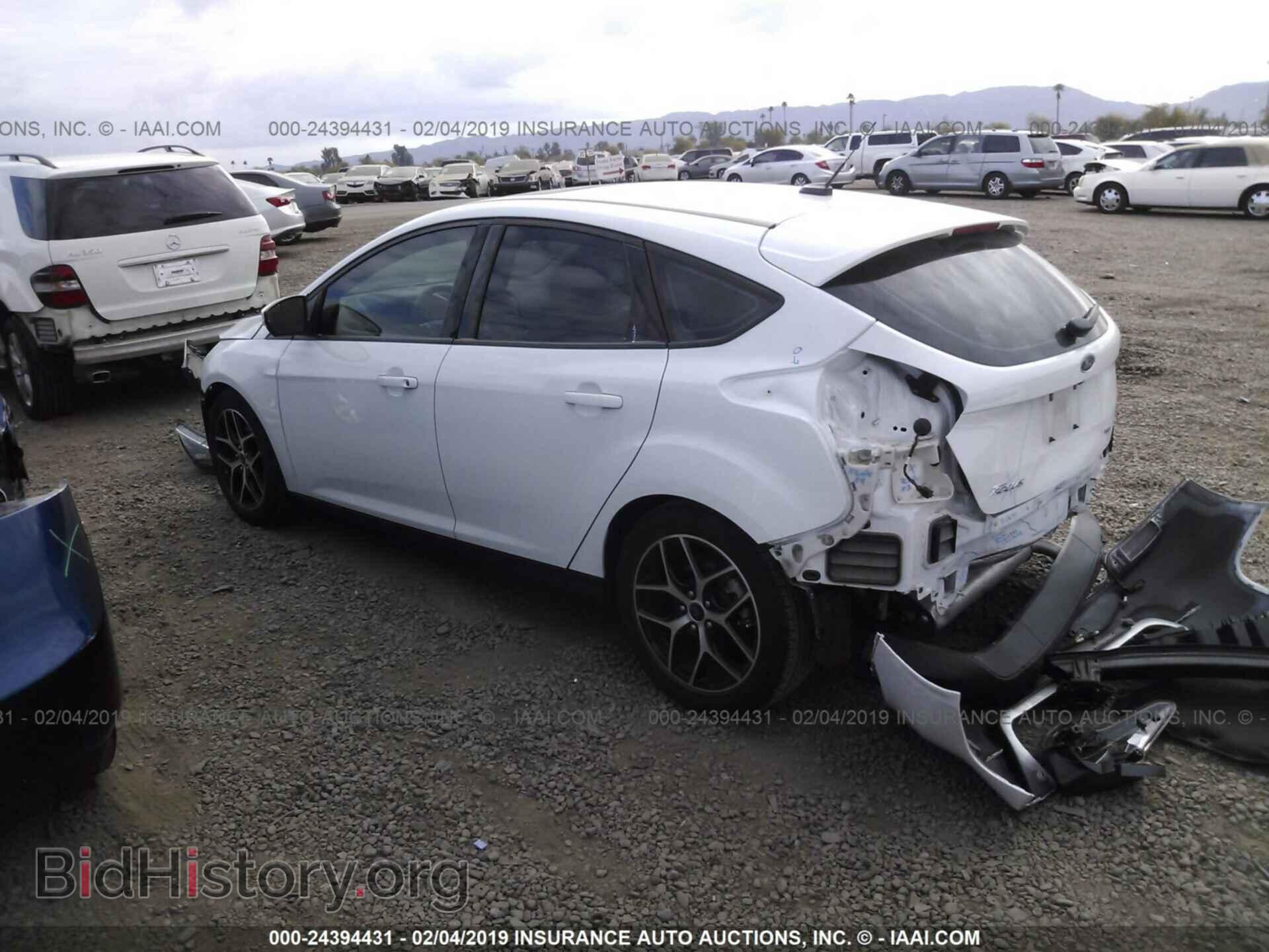 2017 FORD FOCUS - VIN: 1FADP3M2XHL230641 - Фото 3