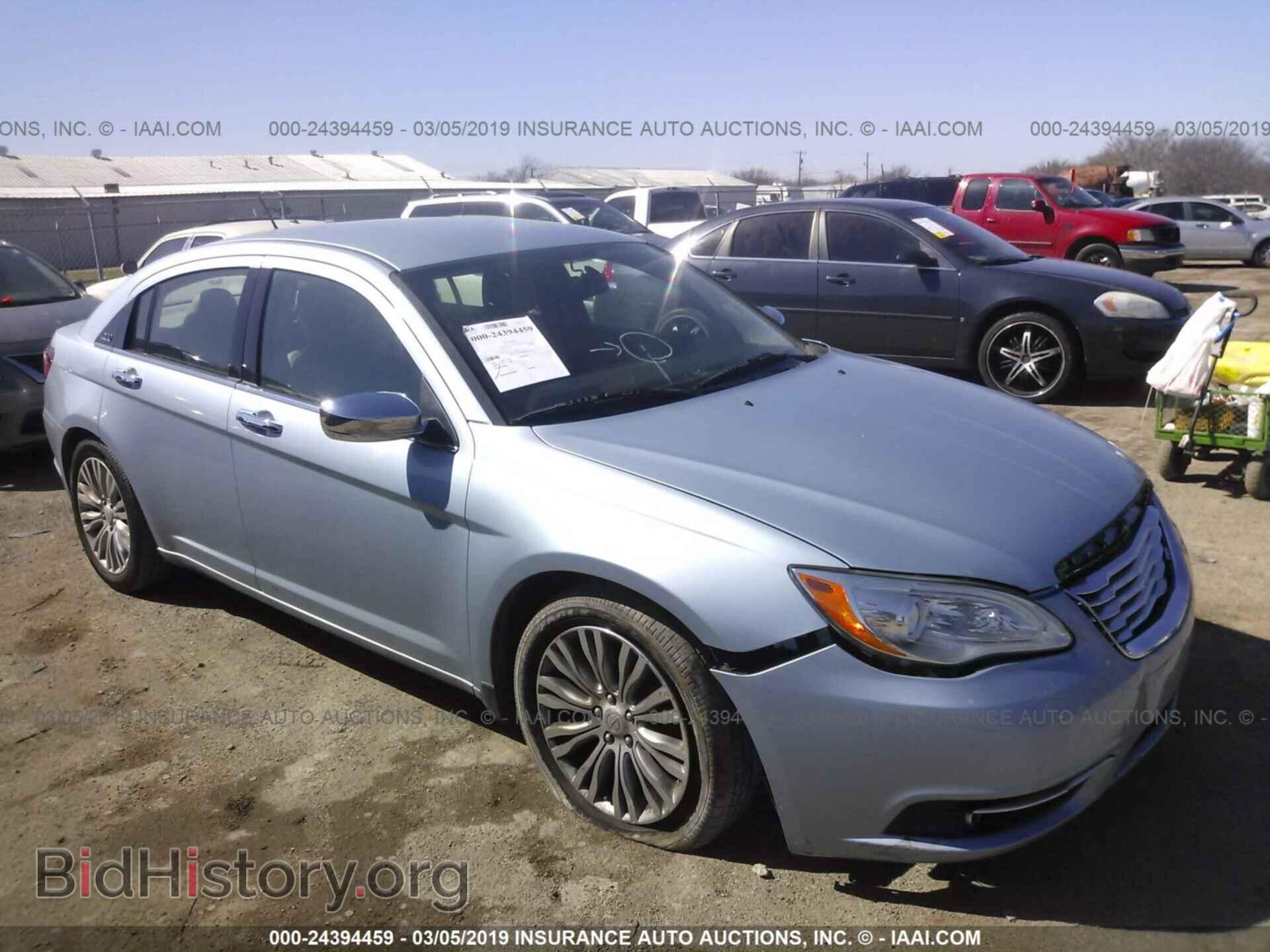 Photo 1C3CCBCG2DN570555 - CHRYSLER 200 2013