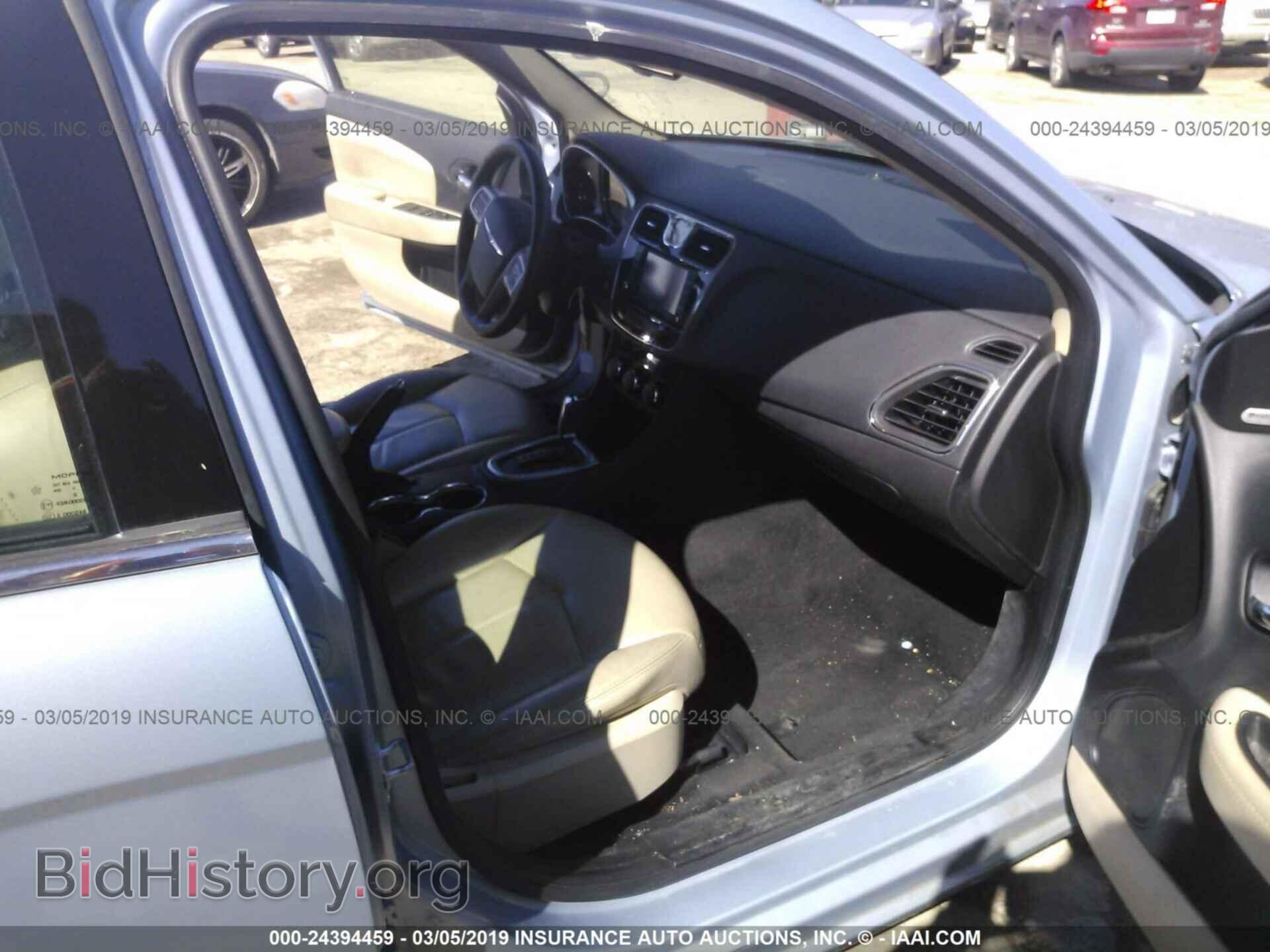 2013 CHRYSLER 200 - VIN: 1C3CCBCG2DN570555 - Photo 5