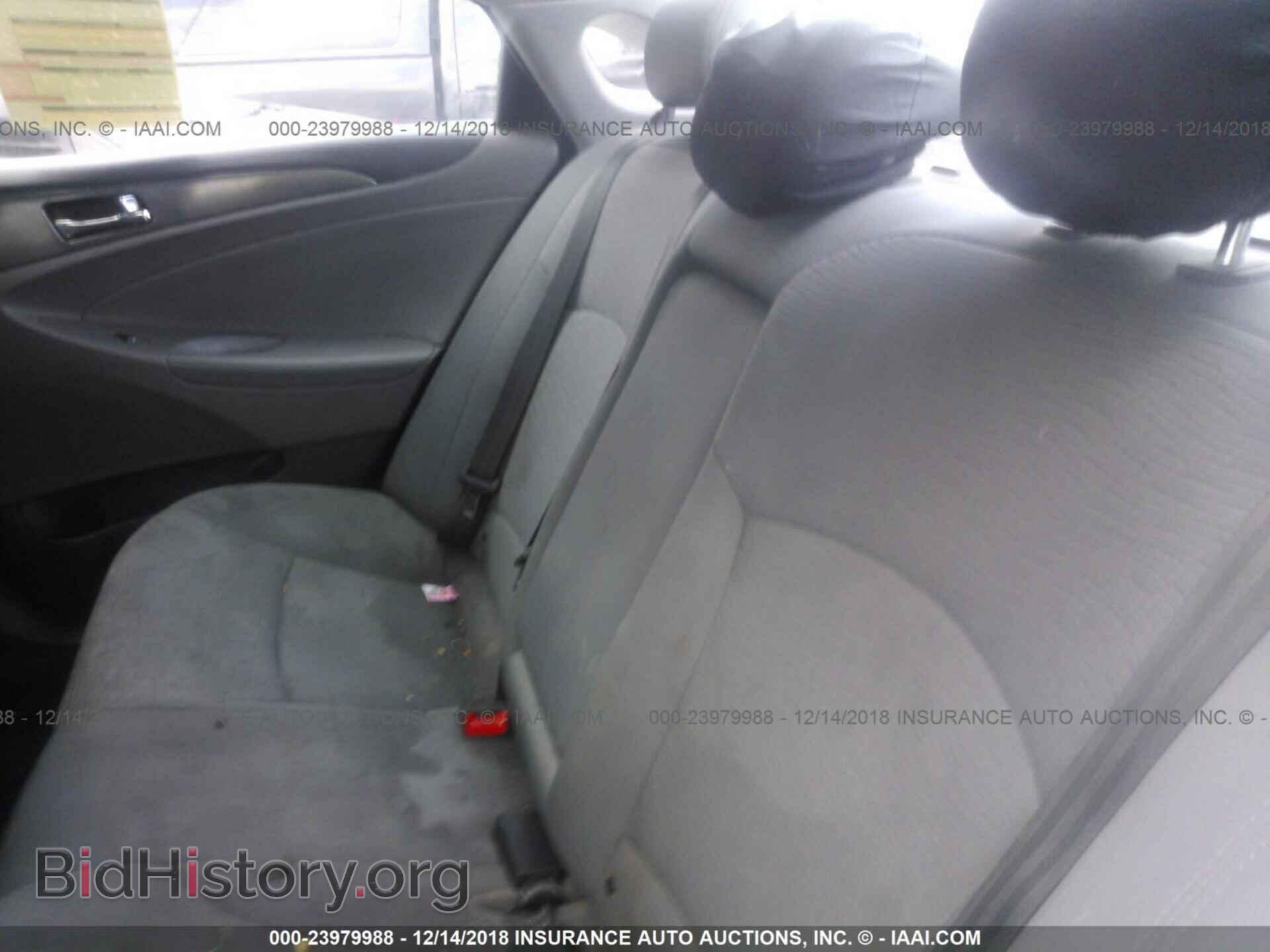 2012 HYUNDAI SONATA - VIN: KMHEC4A47CA033481 - Фото 8