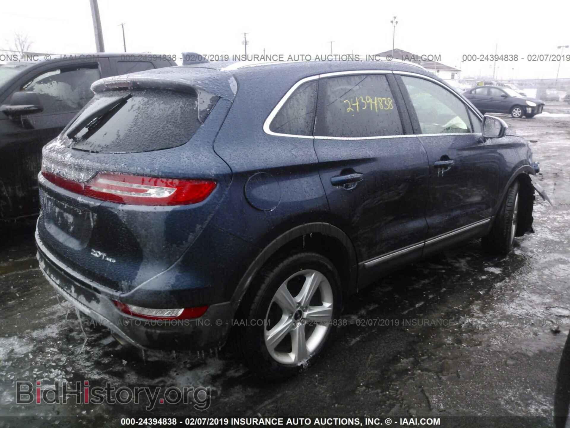 2017 LINCOLN MKC - VIN: 5LMCJ1D99HUL14624 - Photo 4