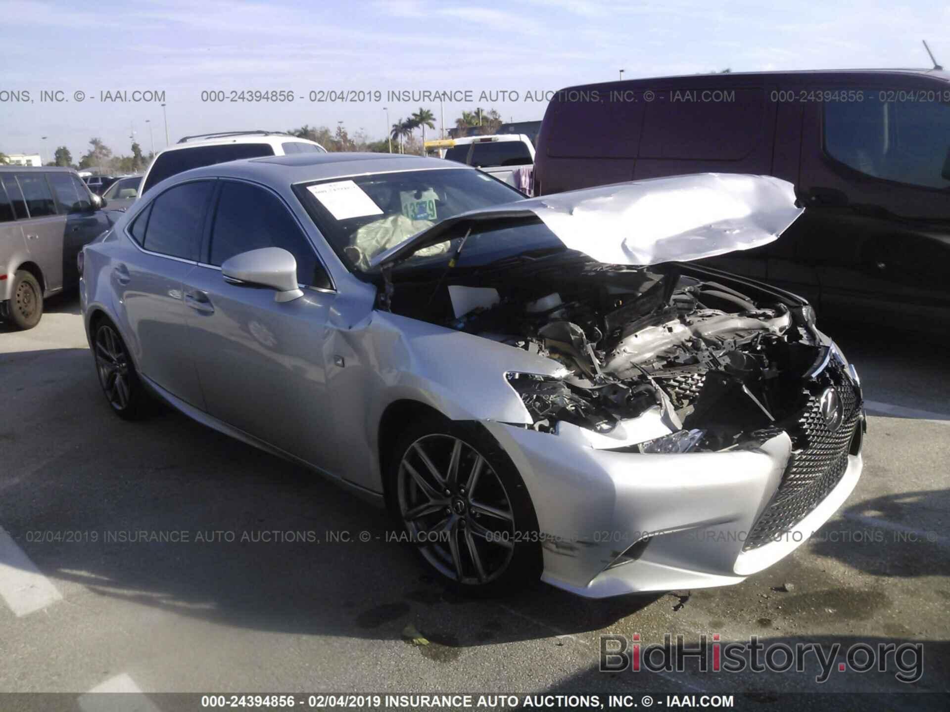 Photo JTHBA1D22G5037330 - LEXUS IS 2016