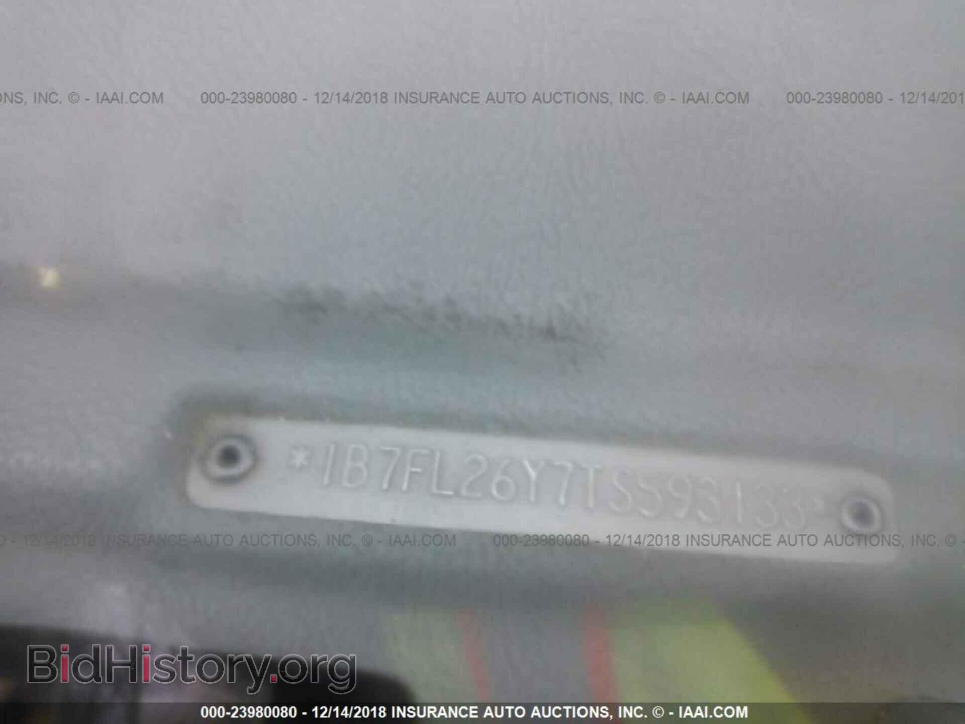 1996 DODGE DAKOTA - VIN: 1B7FL26Y7TS593133 - Фото 9