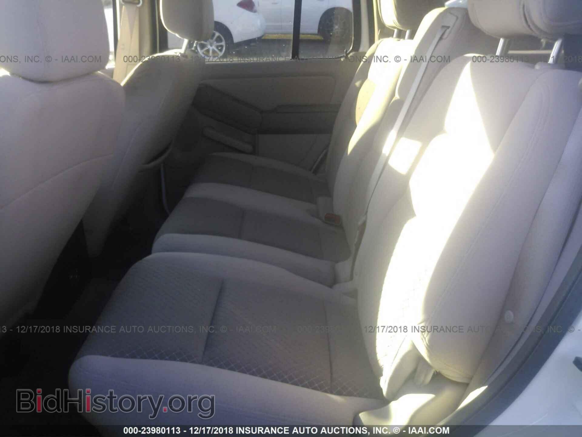 2006 FORD EXPLORER - VIN: 1FMEU72E76UA24093 - Фото 8