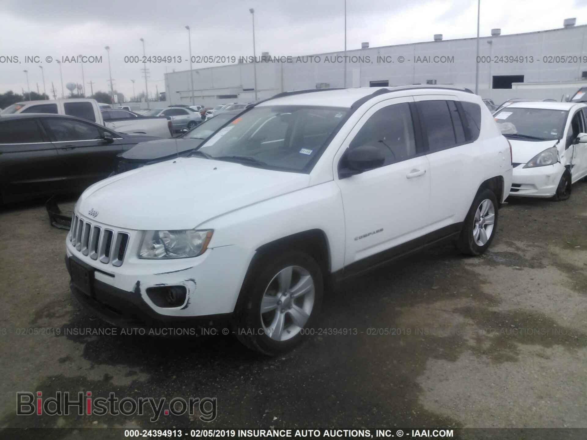 2012 JEEP COMPASS - VIN: 1C4NJCBA8CD520745 - Фото 2
