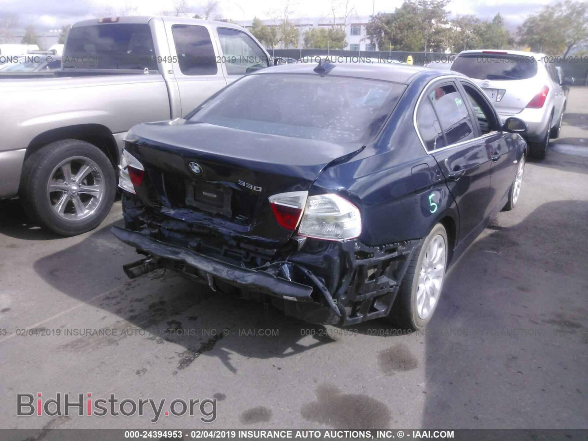 2006 BMW 330 - VIN: WBAVB33596KR81688 - Фото 4