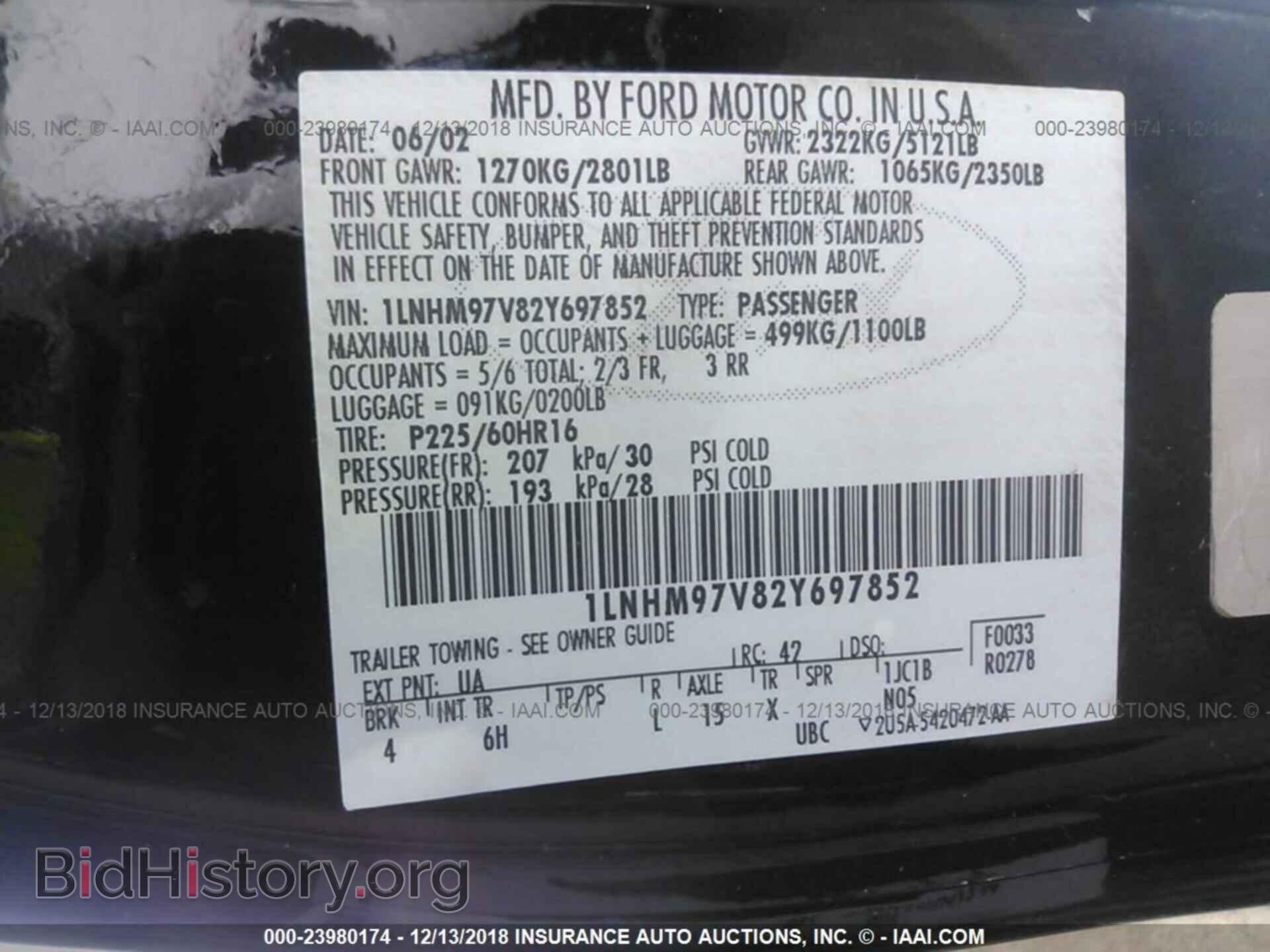 2002 LINCOLN CONTINENTAL - VIN: 1LNHM97V82Y697852 - Фото 9