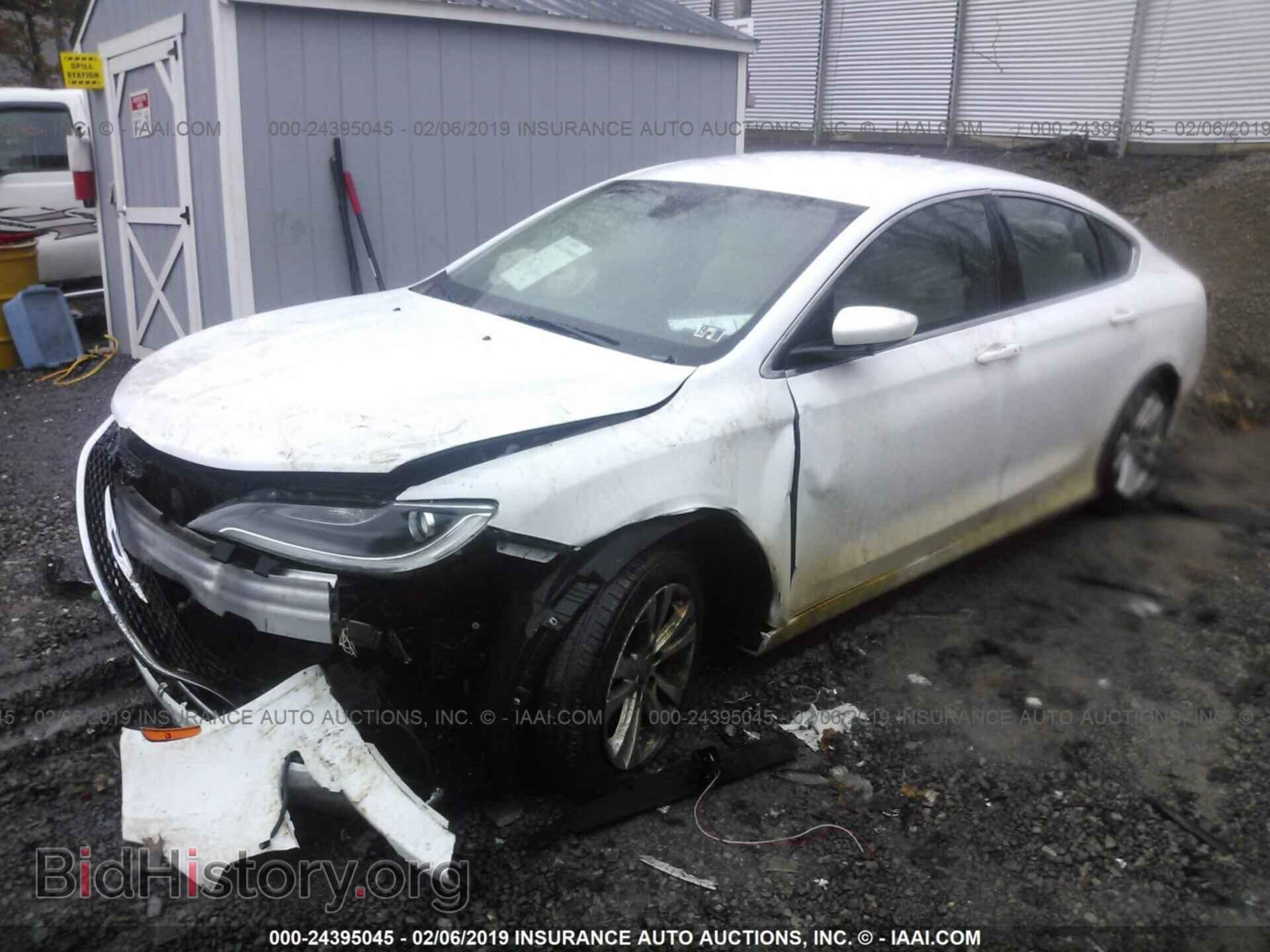 2016 CHRYSLER 200 - VIN: 1C3CCCAB8GN122855 - Photo 2