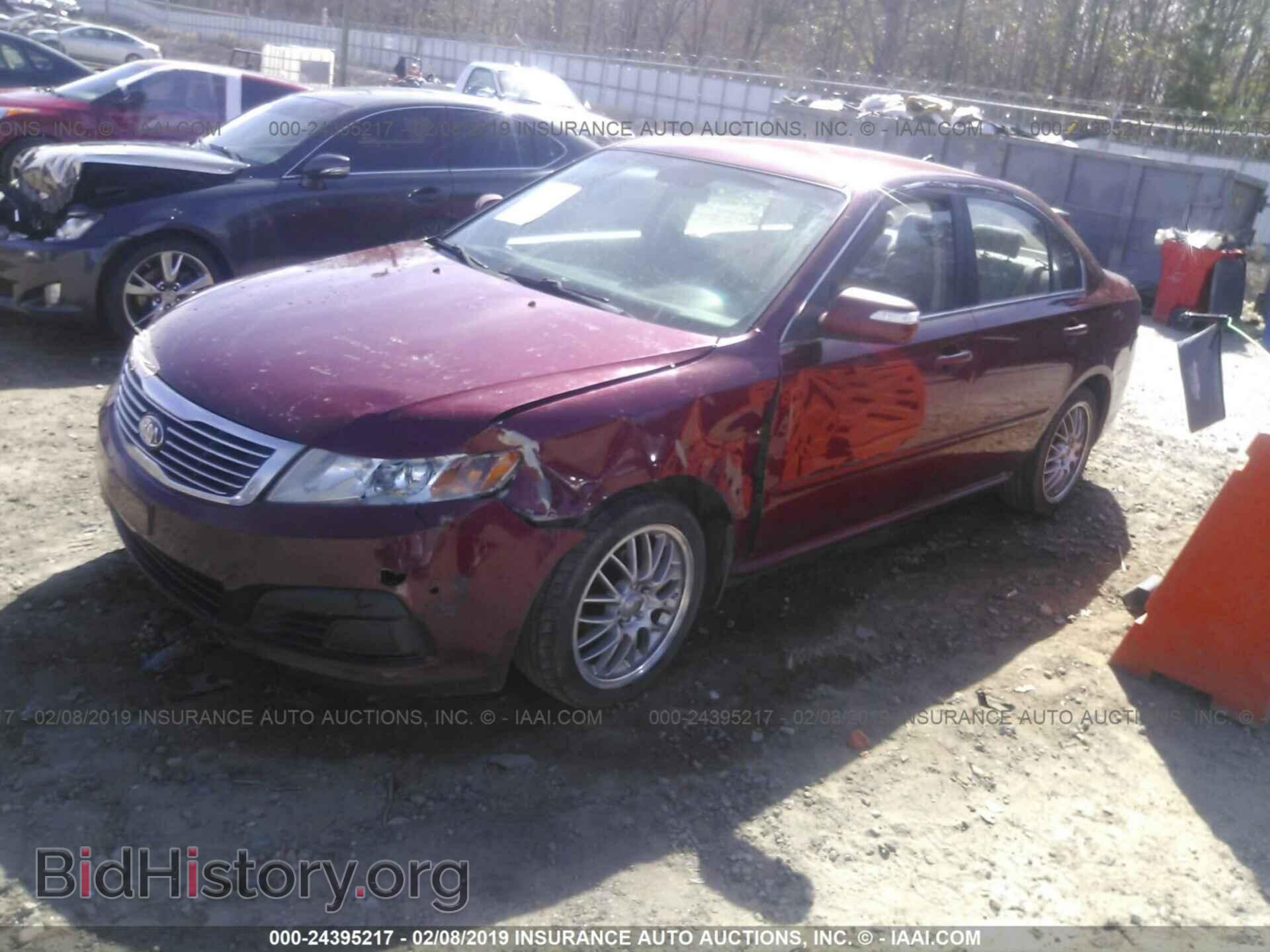 2009 KIA OPTIMA - VIN: KNAGE228X95333172 - Фото 2