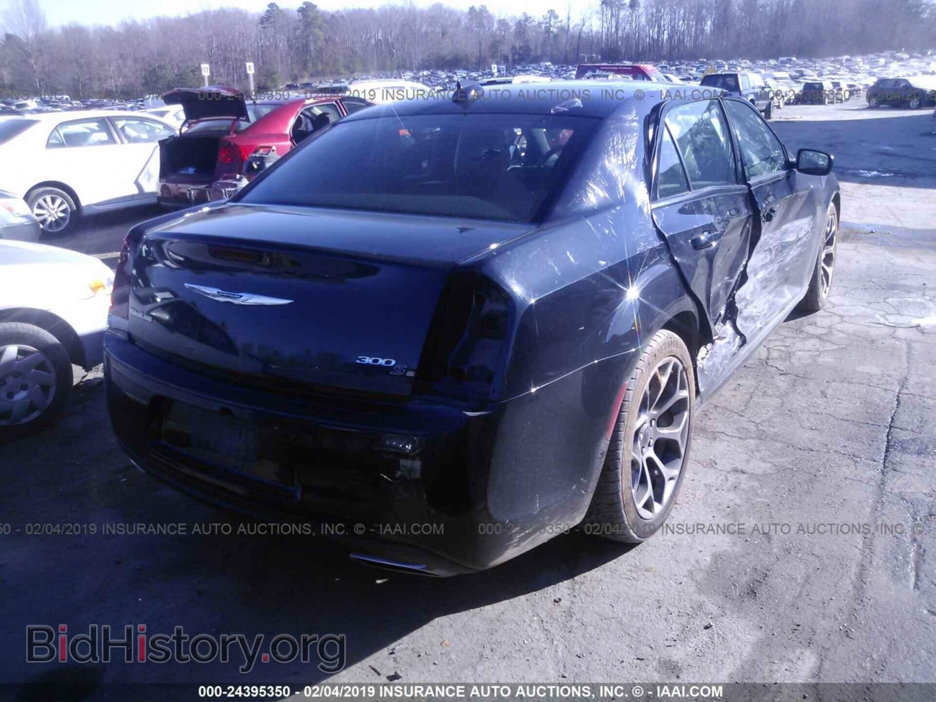 2016 CHRYSLER 300 - VIN: 2C3CCABG3GH141806 - Фото 4