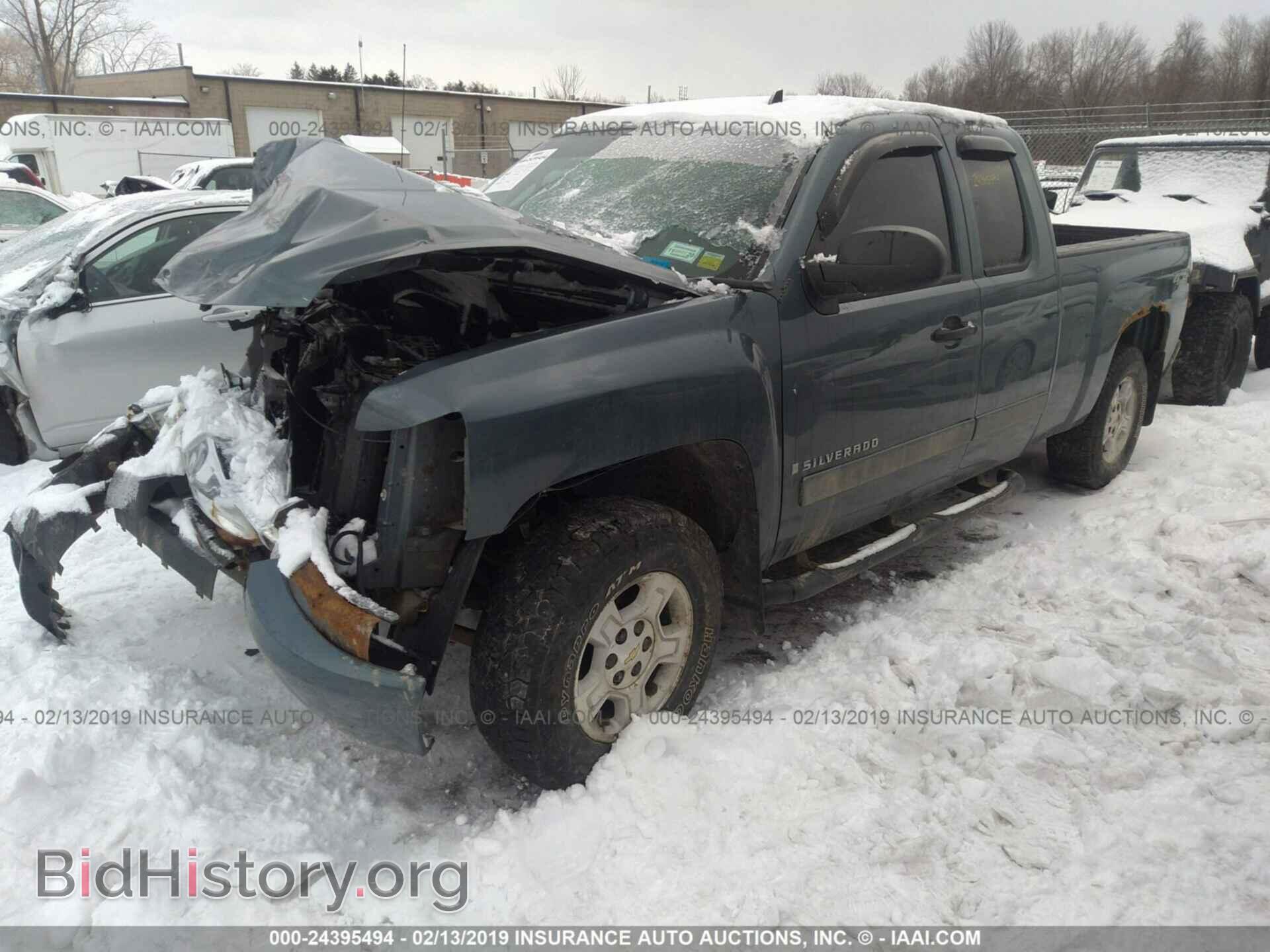 2008 CHEVROLET SILVERADO - VIN: 2GCEK19J181257587 - Фото 2