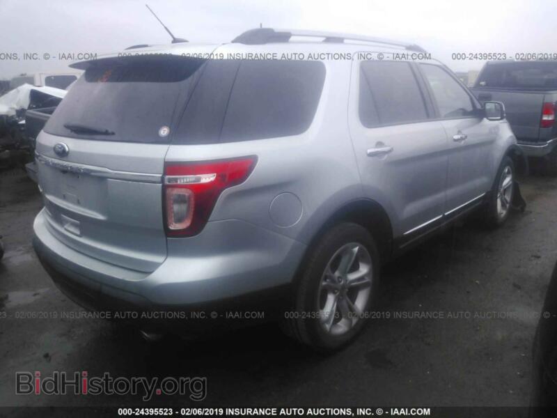 2011 Ford EXPLORER (VIN 1FMHK7F87BGA22330) — photo 4 of 10