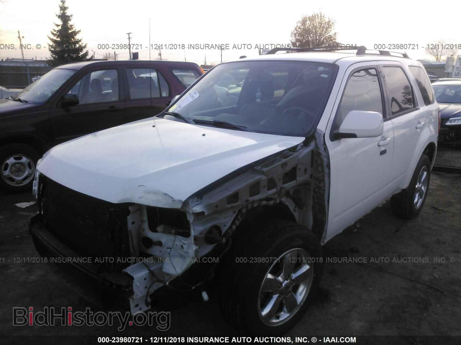 2012 FORD ESCAPE - VIN: 1FMCU9EG2CKA42850 - Фото 2