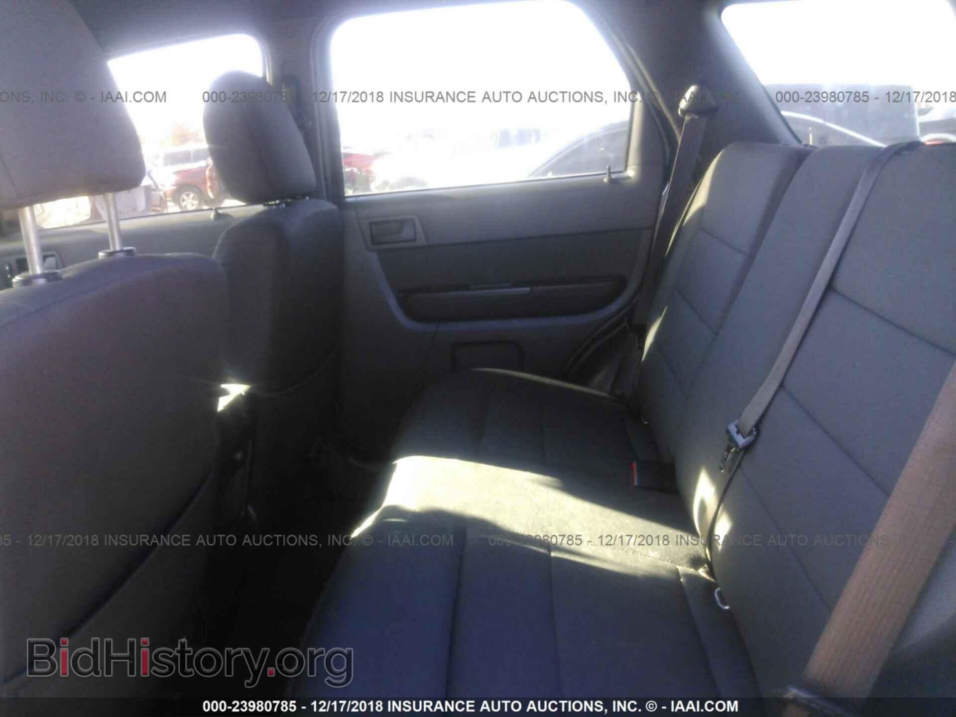 2011 FORD ESCAPE - VIN: 1FMCU9DGXBKA54230 - Photo 8