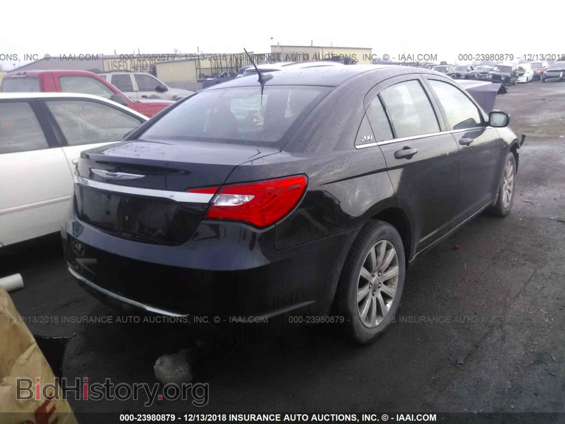 2011 CHRYSLER 200 - VIN: 1C3BC1FB9BN579708 - Фото 4