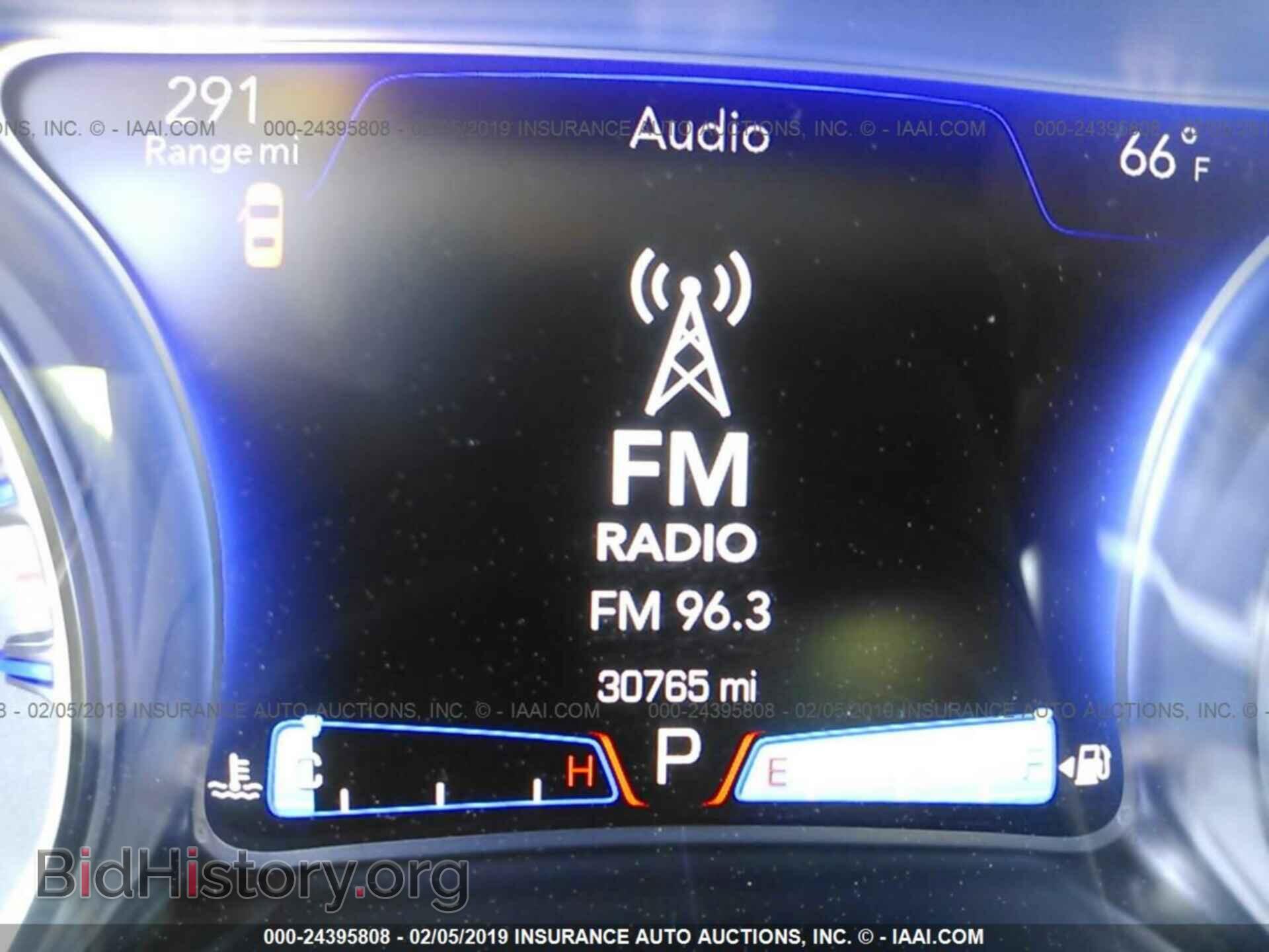 2016 CHRYSLER 300 - VIN: 2C3CCAAG9GH274023 - Фото 7