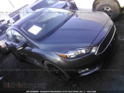 2016 Ford FOCUS SE, серый — VIN 1FADP3F28GL393946, IAAI