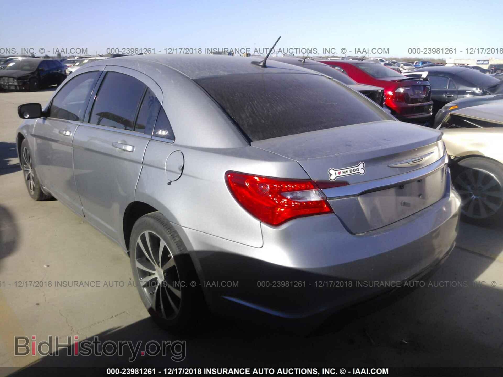 2013 CHRYSLER 200 - VIN: 1C3CCBBG9DN716886 - Фото 3