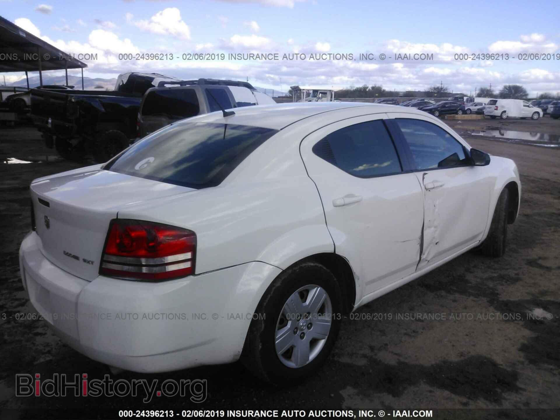 2010 DODGE AVENGER - VIN: 1B3CC4FB4AN106347 - Фото 4
