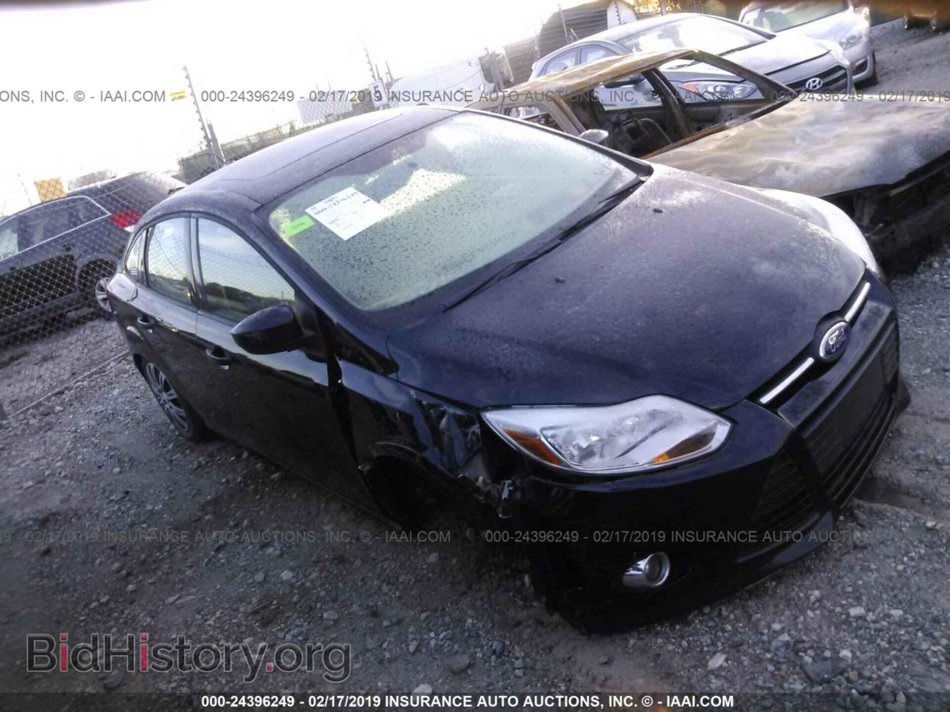 Photo 1FAHP3F21CL270159 - FORD FOCUS 2012