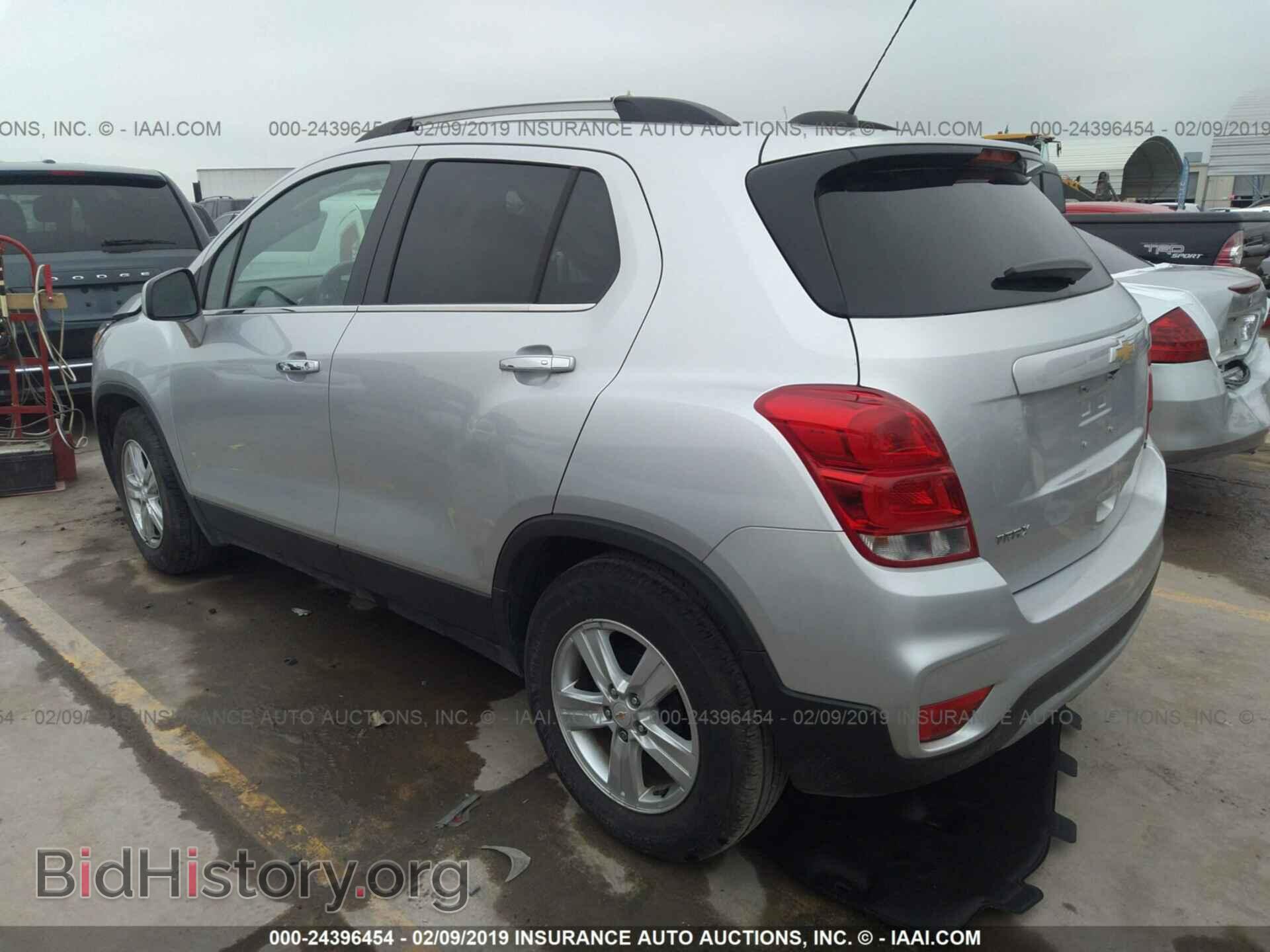 2017 CHEVROLET TRAX - VIN: KL7CJLSB5HB093654 - Фото 3