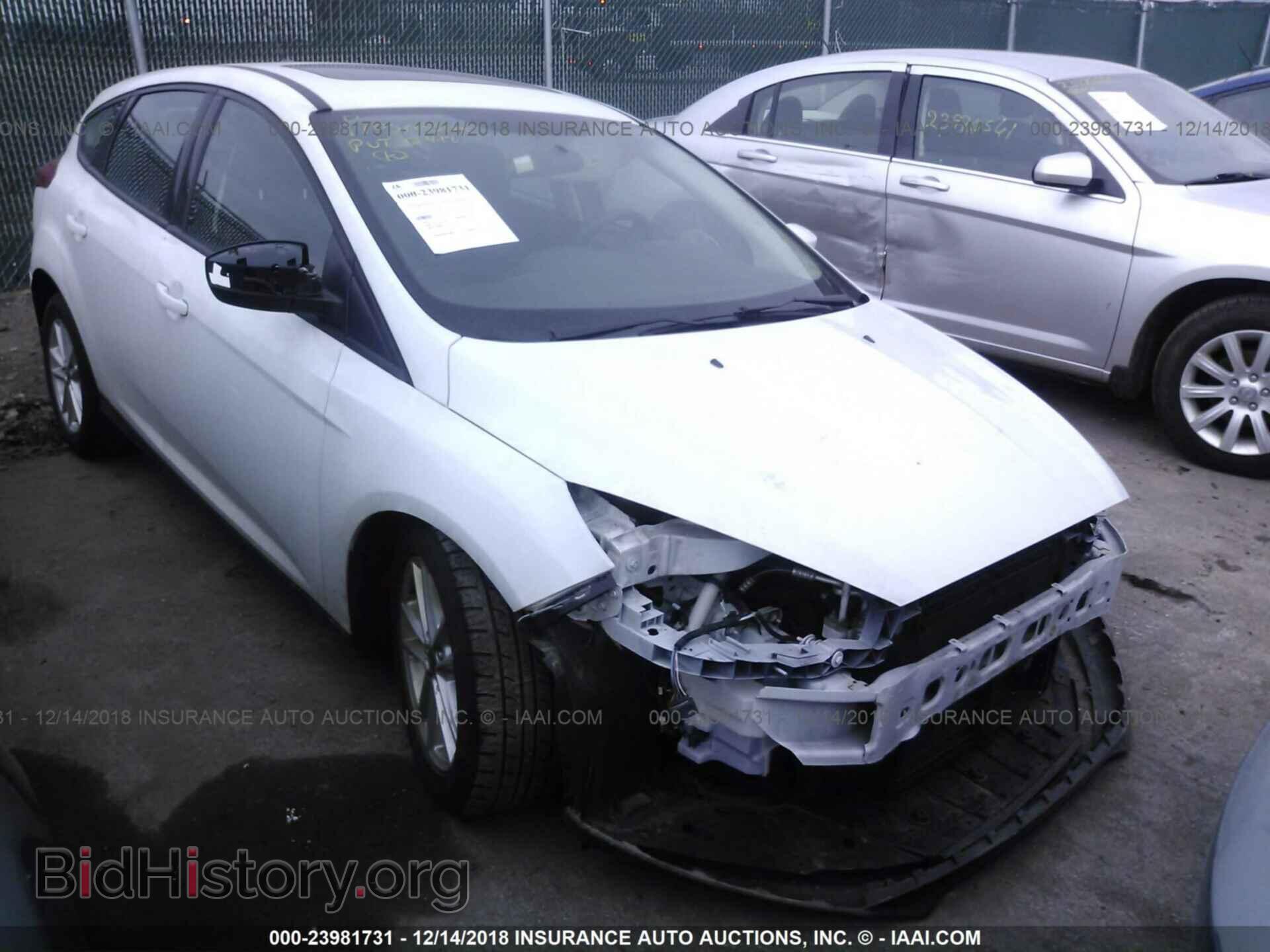 Photo 1FADP3K29GL294090 - FORD FOCUS 2016
