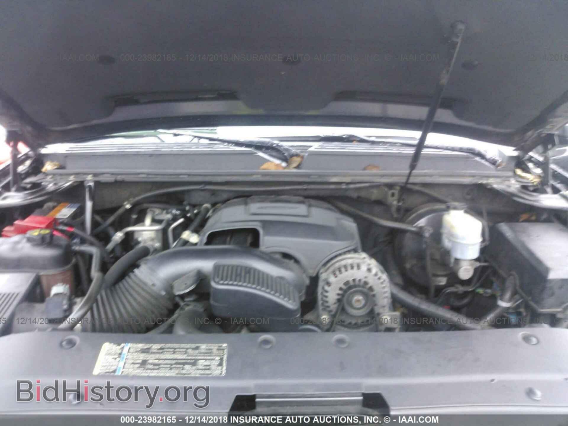 2011 CHEVROLET SUBURBAN - VIN: 1GNSCHE00BR199029 - Фото 10