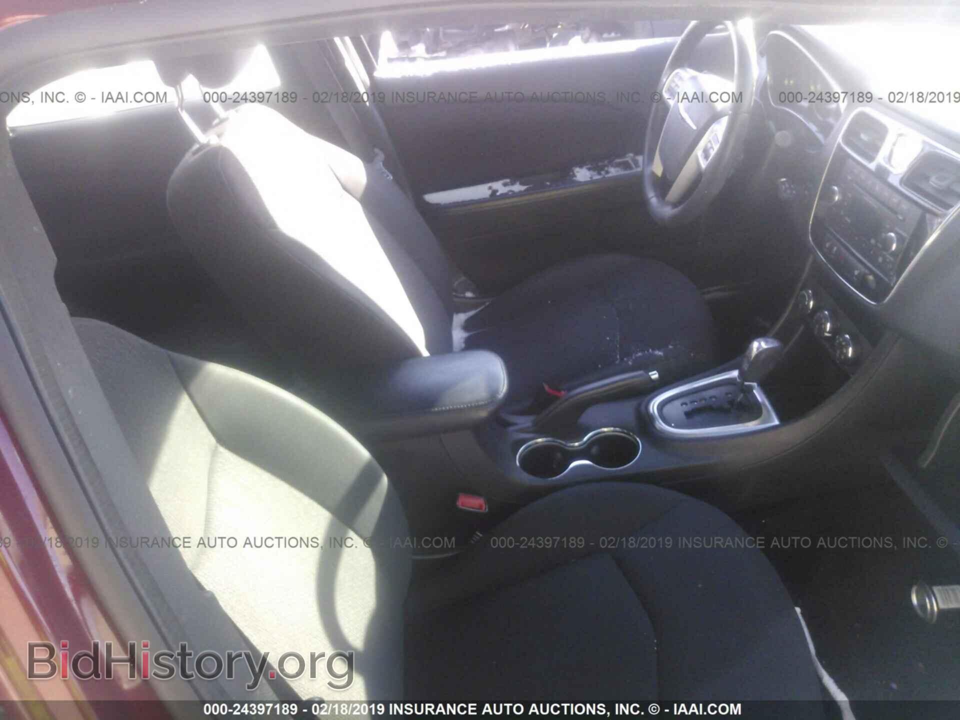 2012 CHRYSLER 200 - VIN: 1C3CCBBG9CN306863 - Фото 5