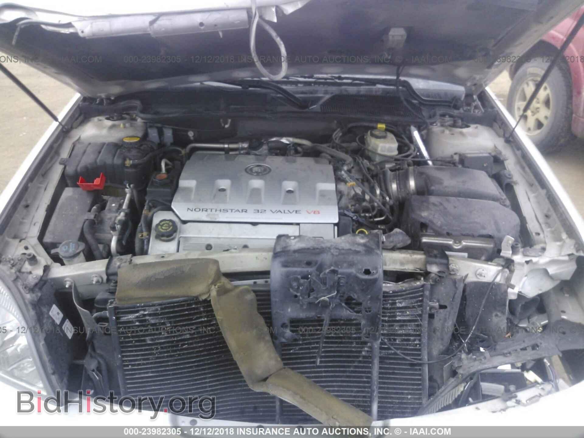 2000 CADILLAC DEVILLE - VIN: 1G6KD54Y3YU261561 - Photo 10