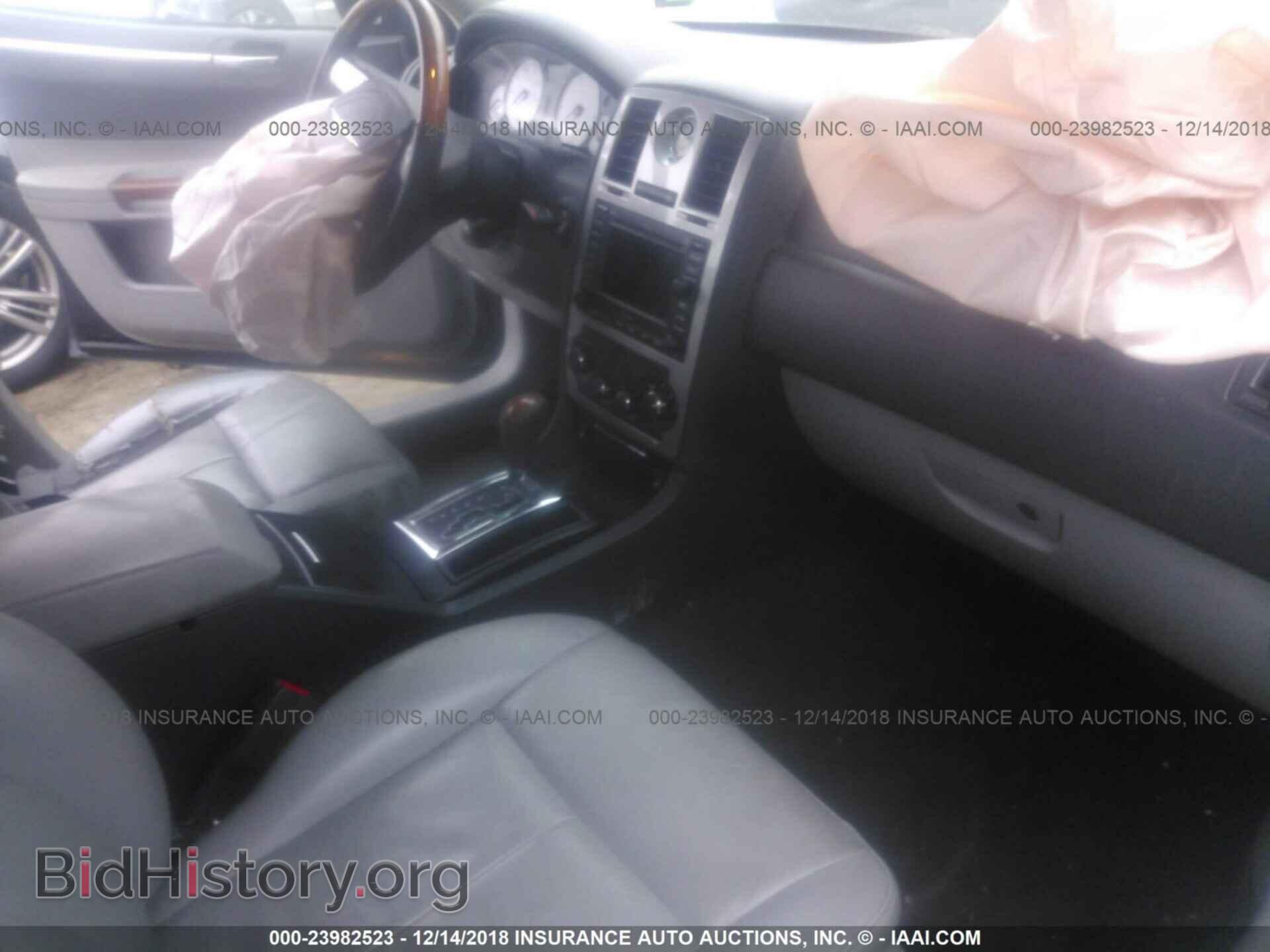 2006 CHRYSLER 300 - VIN: 2C3LA53G96H175985 - Фото 5