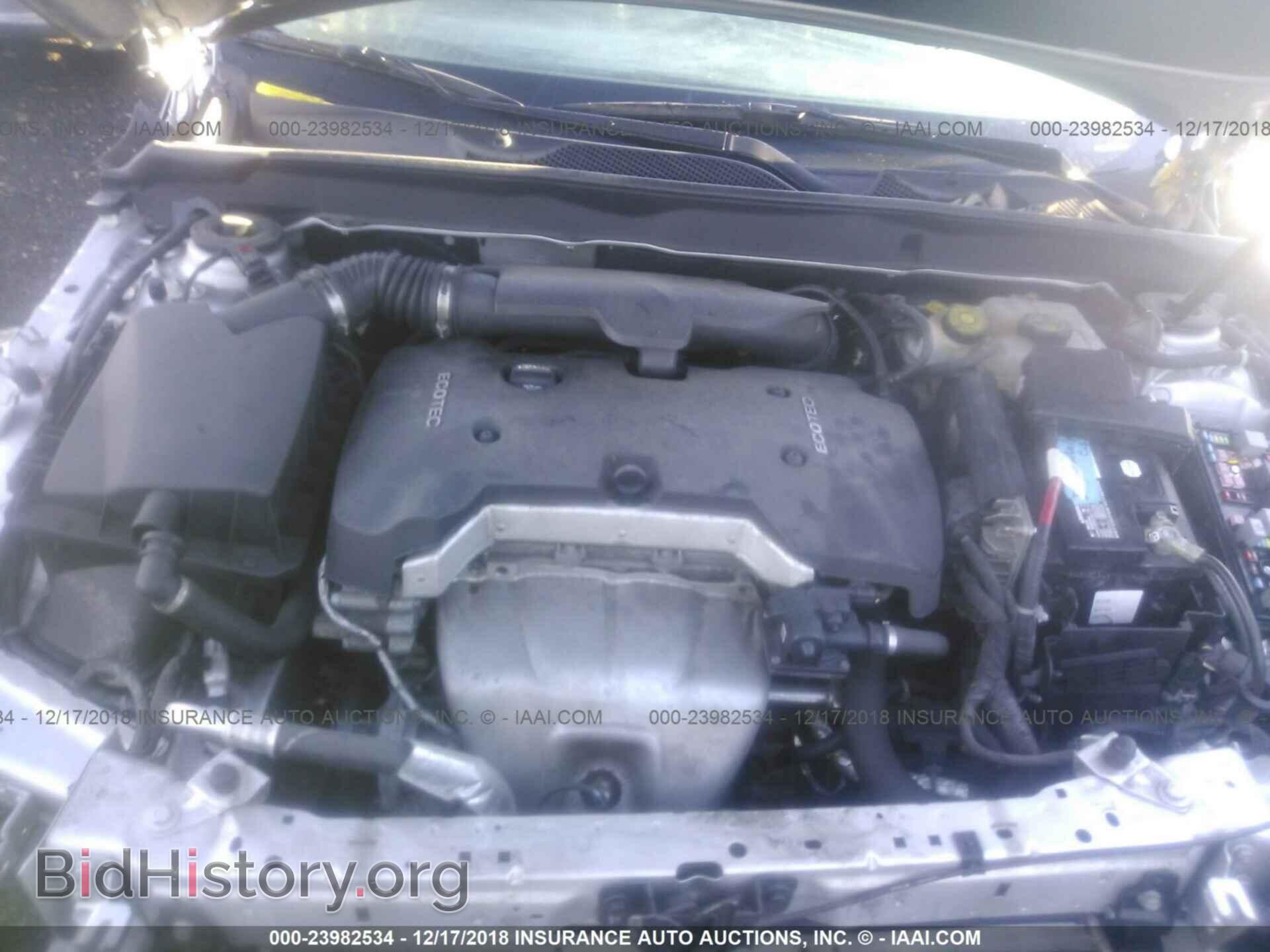 2017 CHRYSLER 300 - VIN: 2C3CCAAG9HH506492 - Фото 10