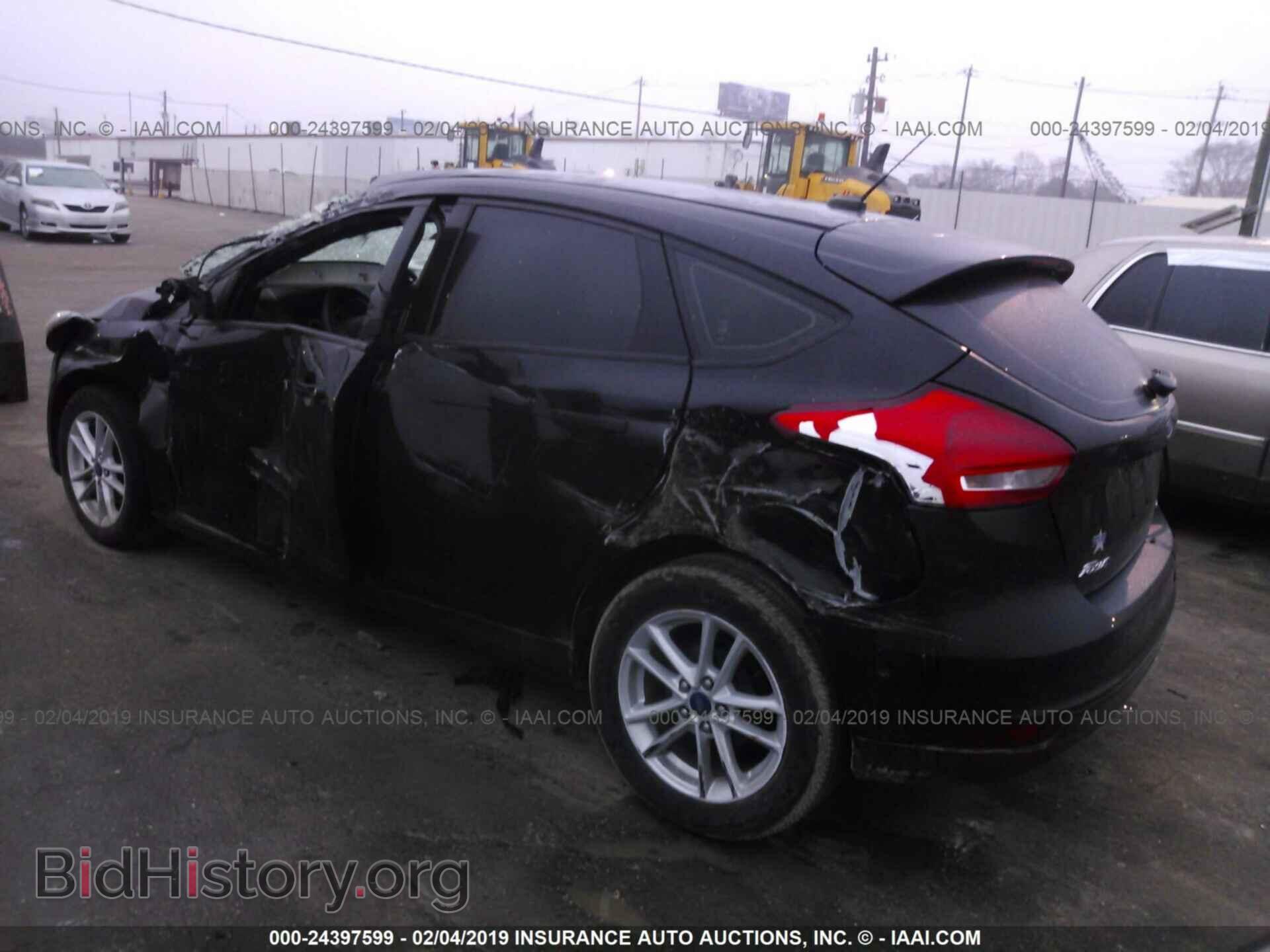 2017 FORD FOCUS - VIN: 1FADP3K2XHL324618 - Фото 3