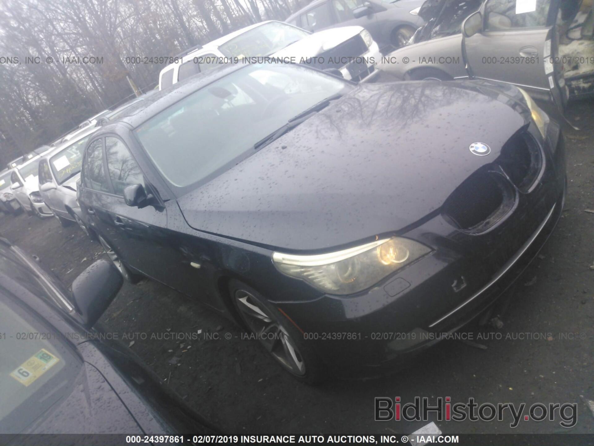 Photo WBANU53588CT19085 - BMW 528 2008