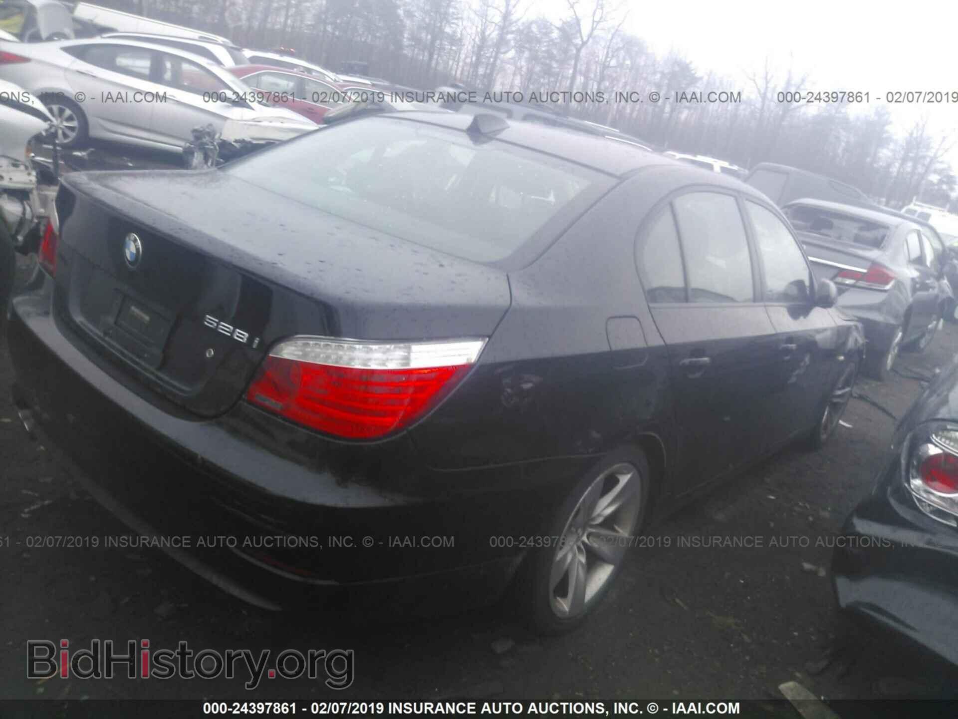 2008 BMW 528 - VIN: WBANU53588CT19085 - Фото 4