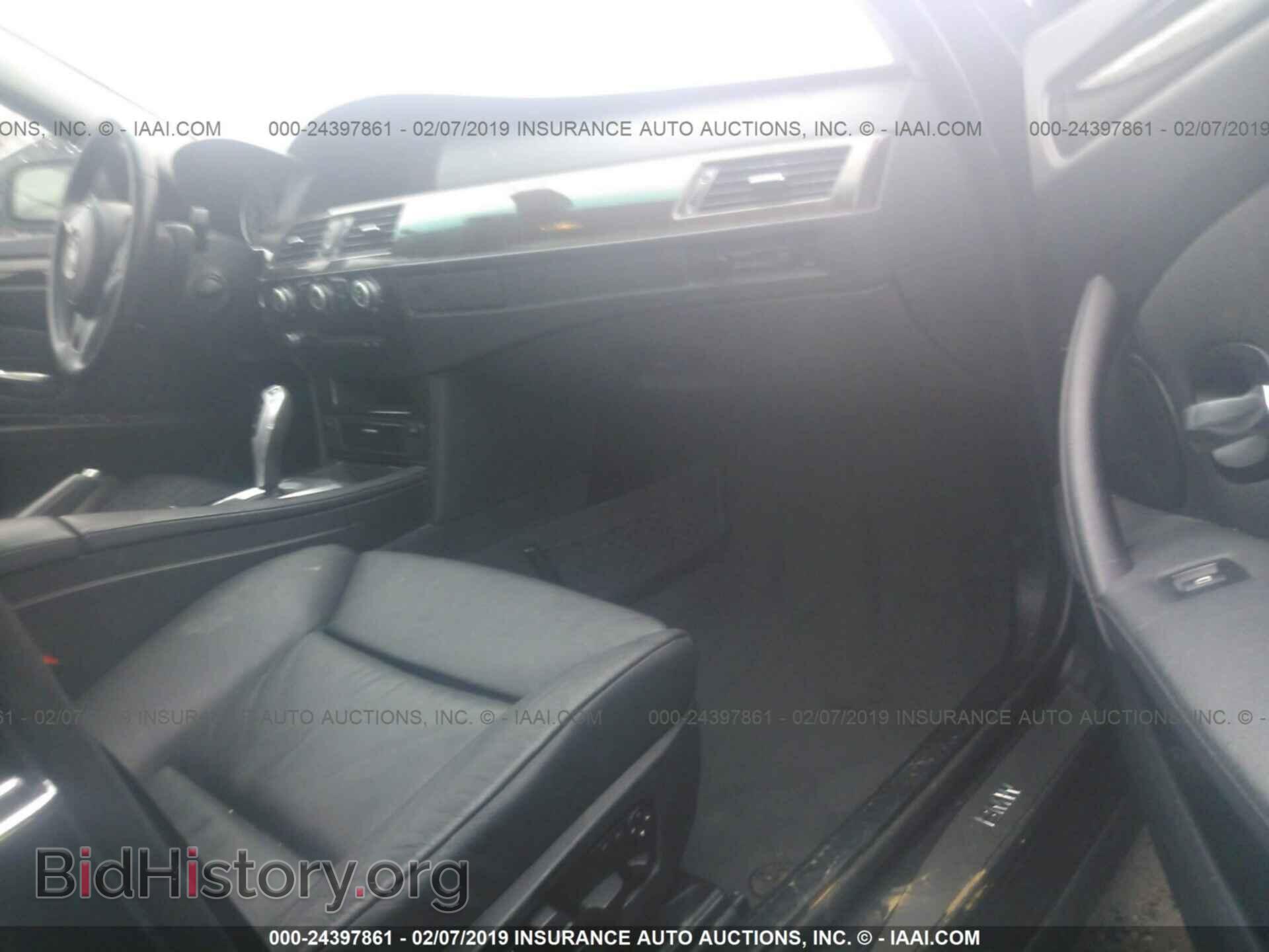 2008 BMW 528 - VIN: WBANU53588CT19085 - Фото 5