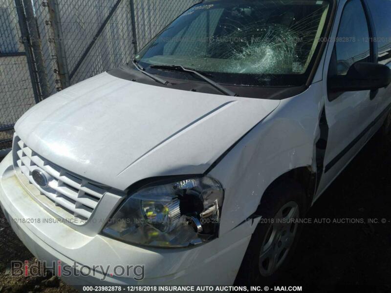2004 Ford FREESTAR (VIN 2FMZA51654BA29952) — photo 6 of 10
