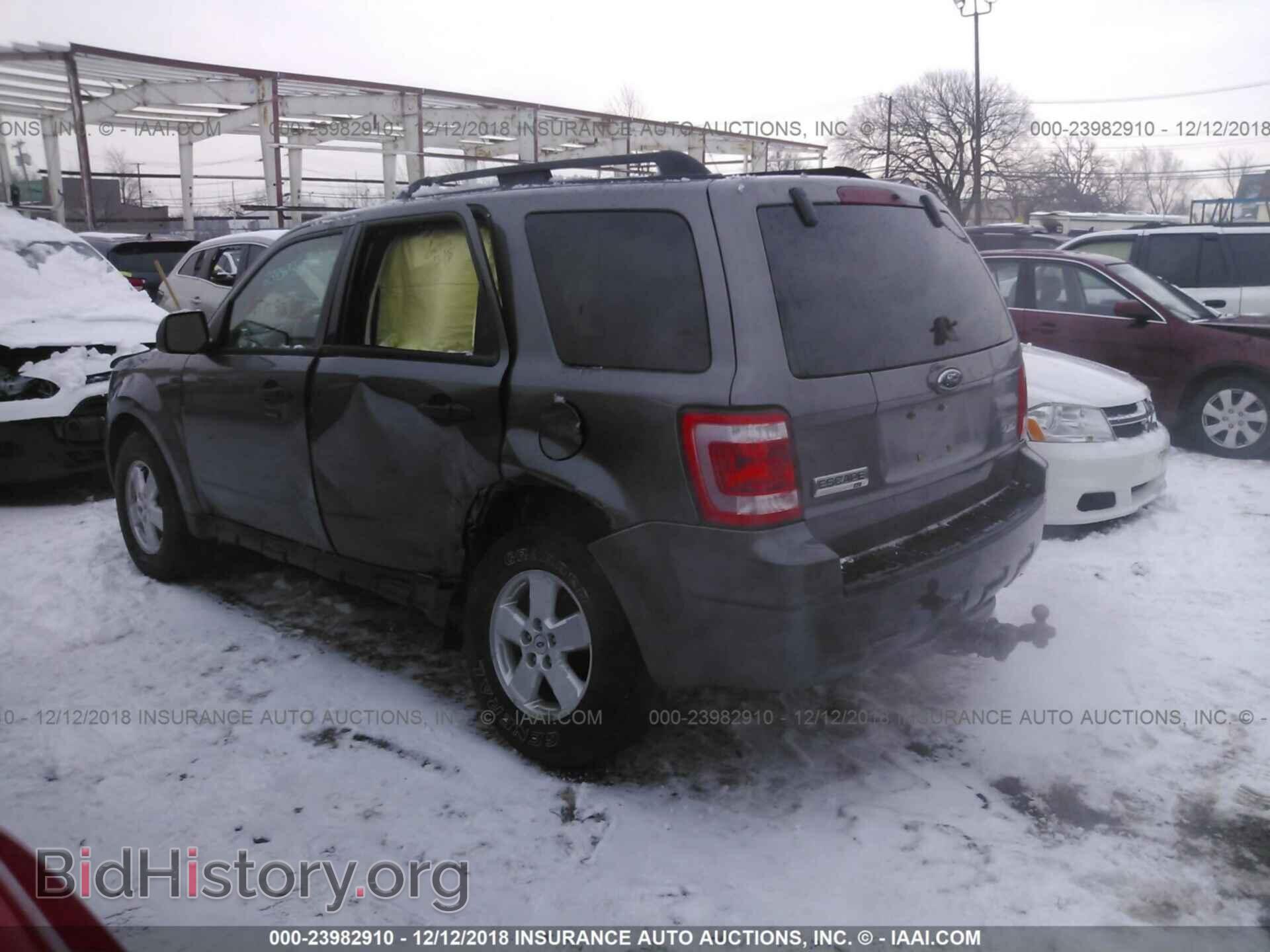 2009 FORD ESCAPE - VIN: 1FMCU93G99KC27201 - Фото 3
