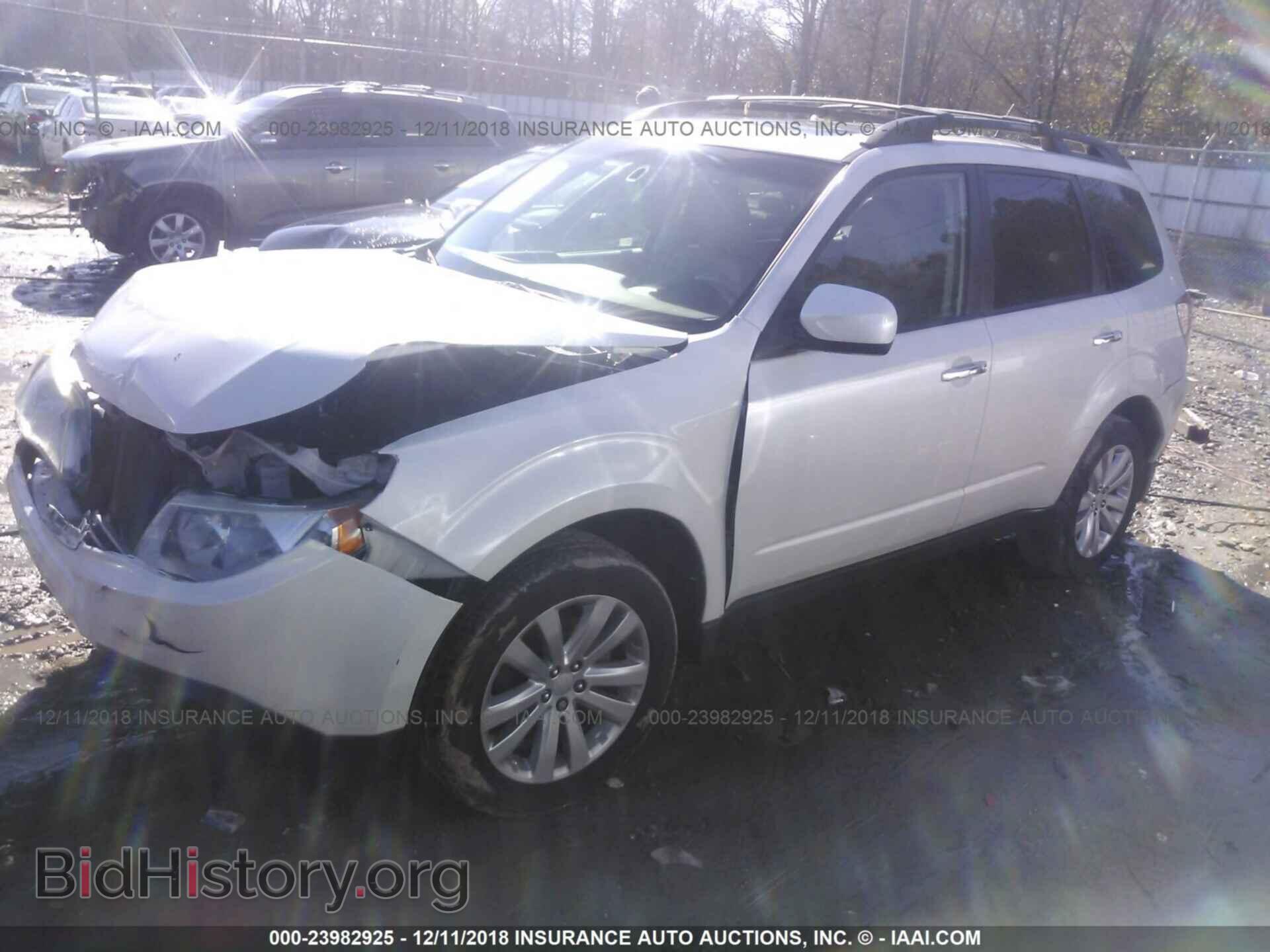 2013 SUBARU FORESTER - VIN: JF2SHAFC0DH415840 - Фото 2