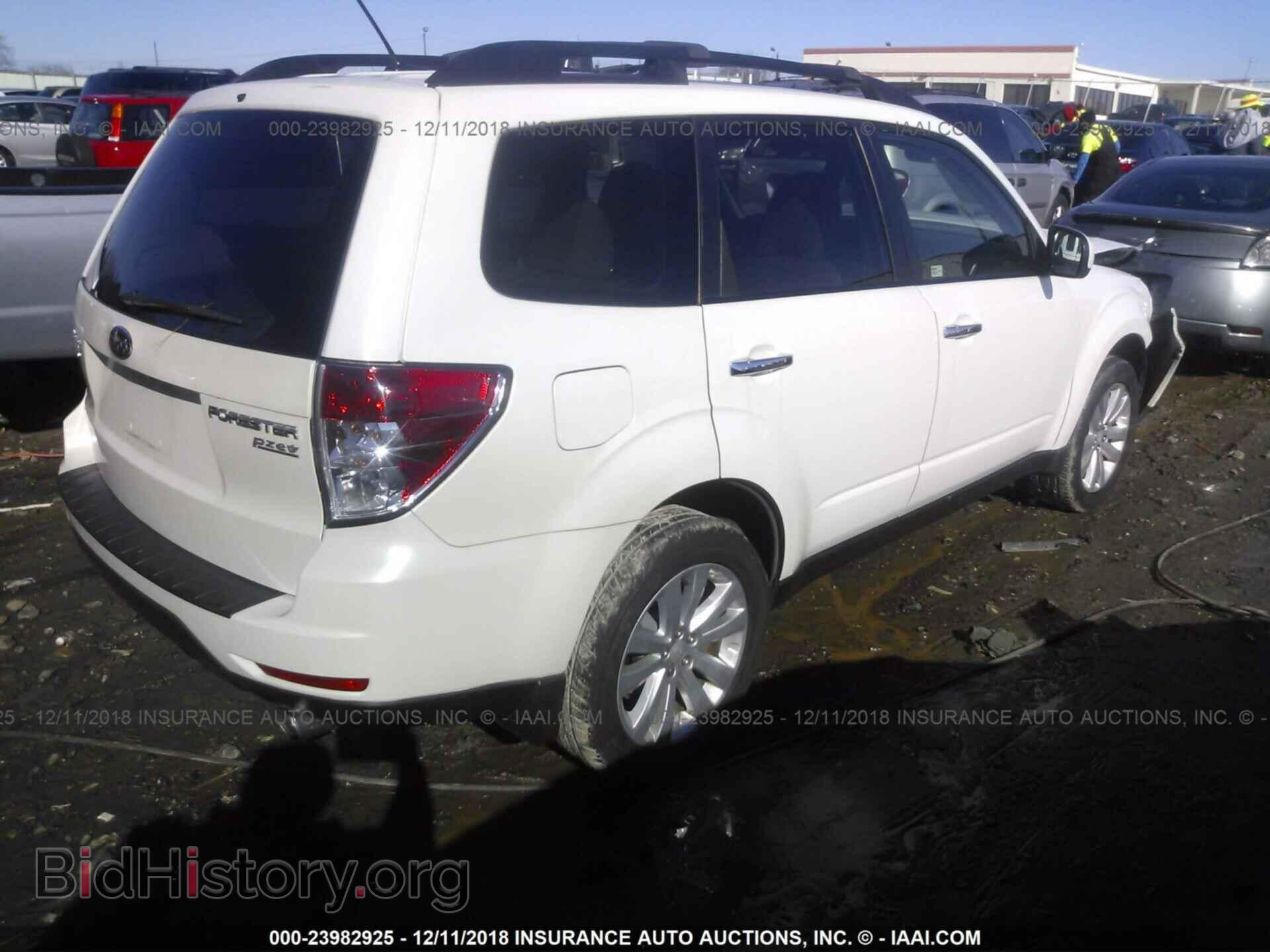 2013 SUBARU FORESTER - VIN: JF2SHAFC0DH415840 - Фото 4