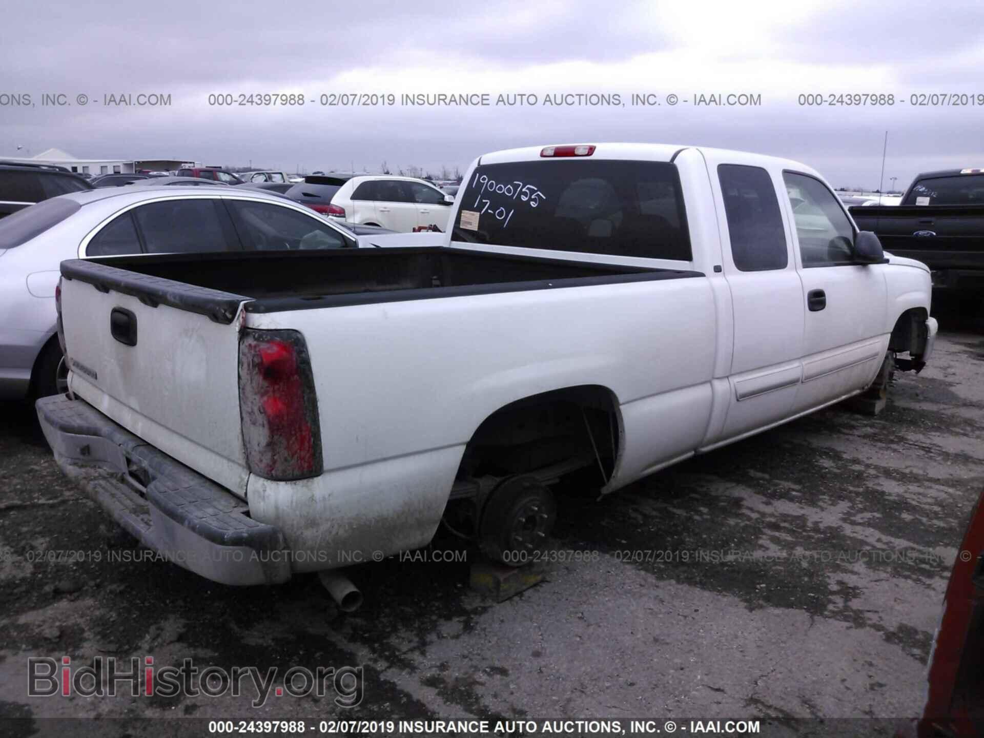 2006 CHEVROLET SILVERADO - VIN: 2GCEC19TX61107215 - Фото 4