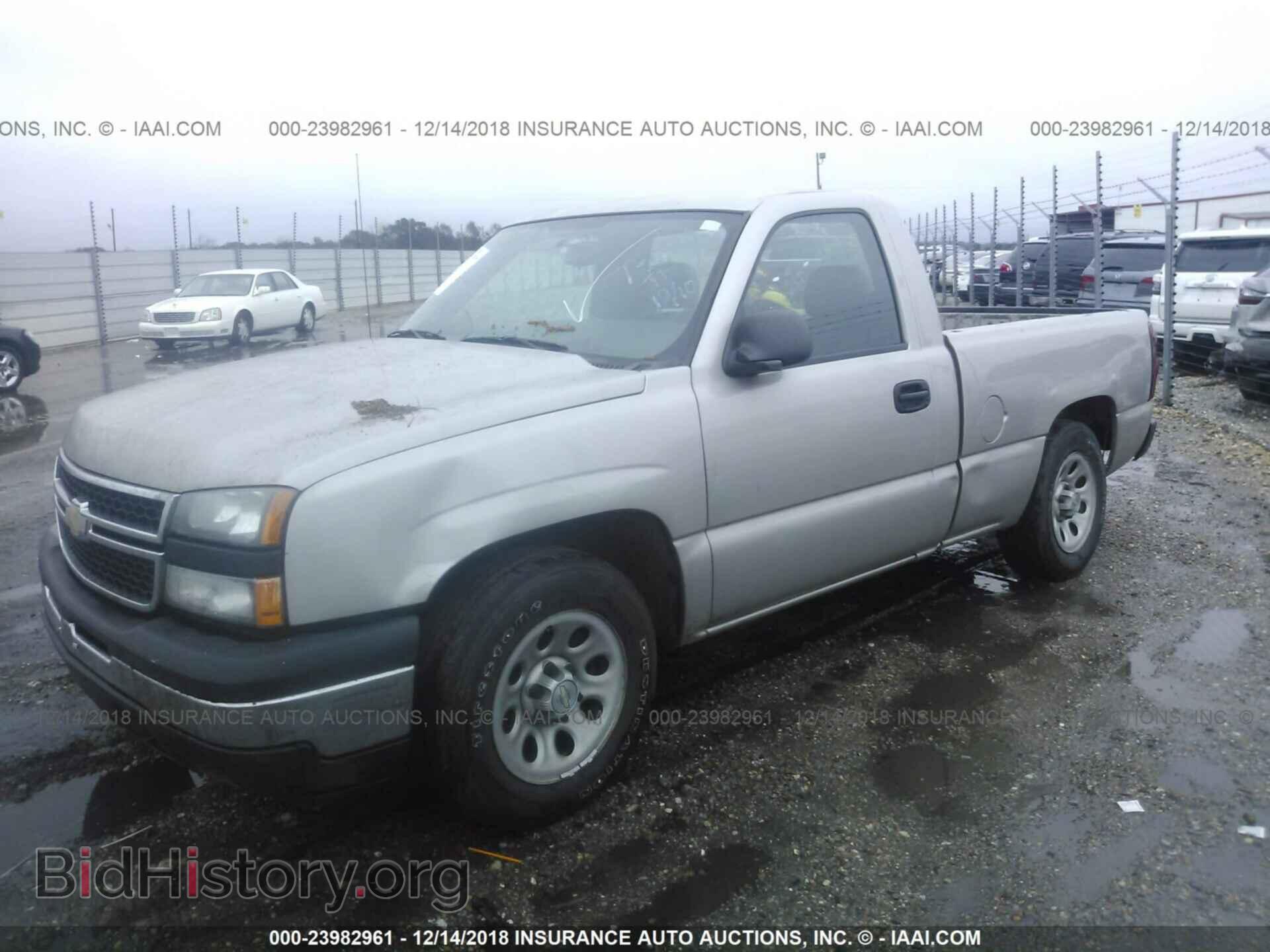 2007 CHEVROLET SILVERADO - VIN: 3GCEC14X87G174656 - Фото 2
