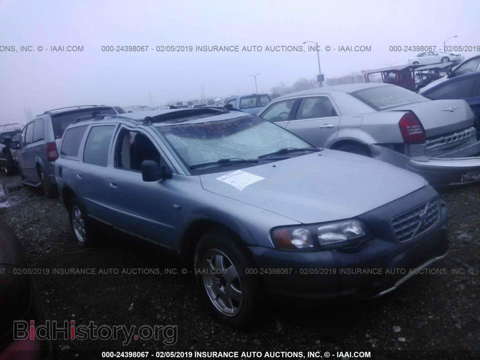 Фотография YV1SZ58DX11043382 - VOLVO V70 2001