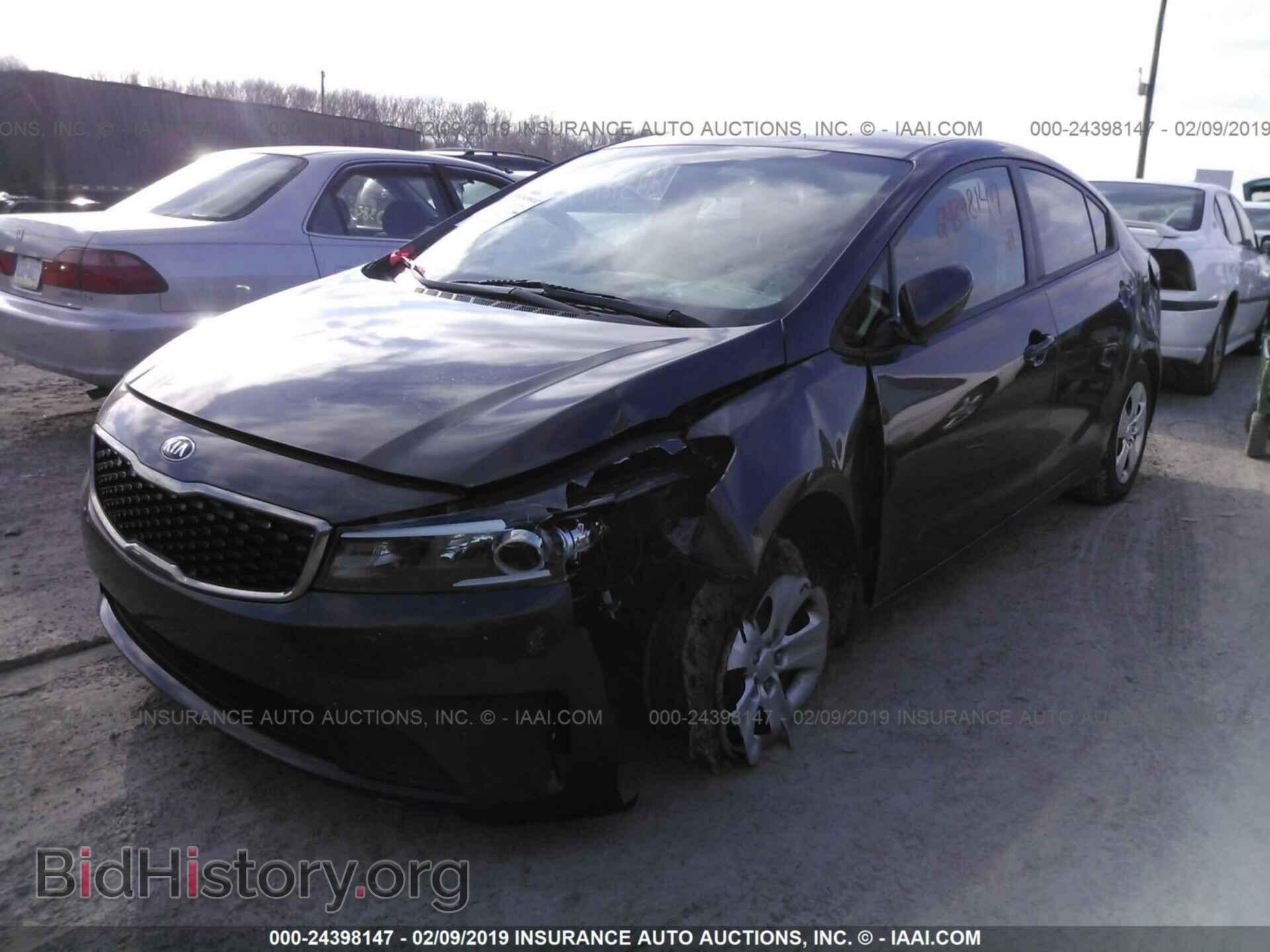 2017 KIA FORTE - VIN: 3KPFK4A78HE099726 - Photo 2