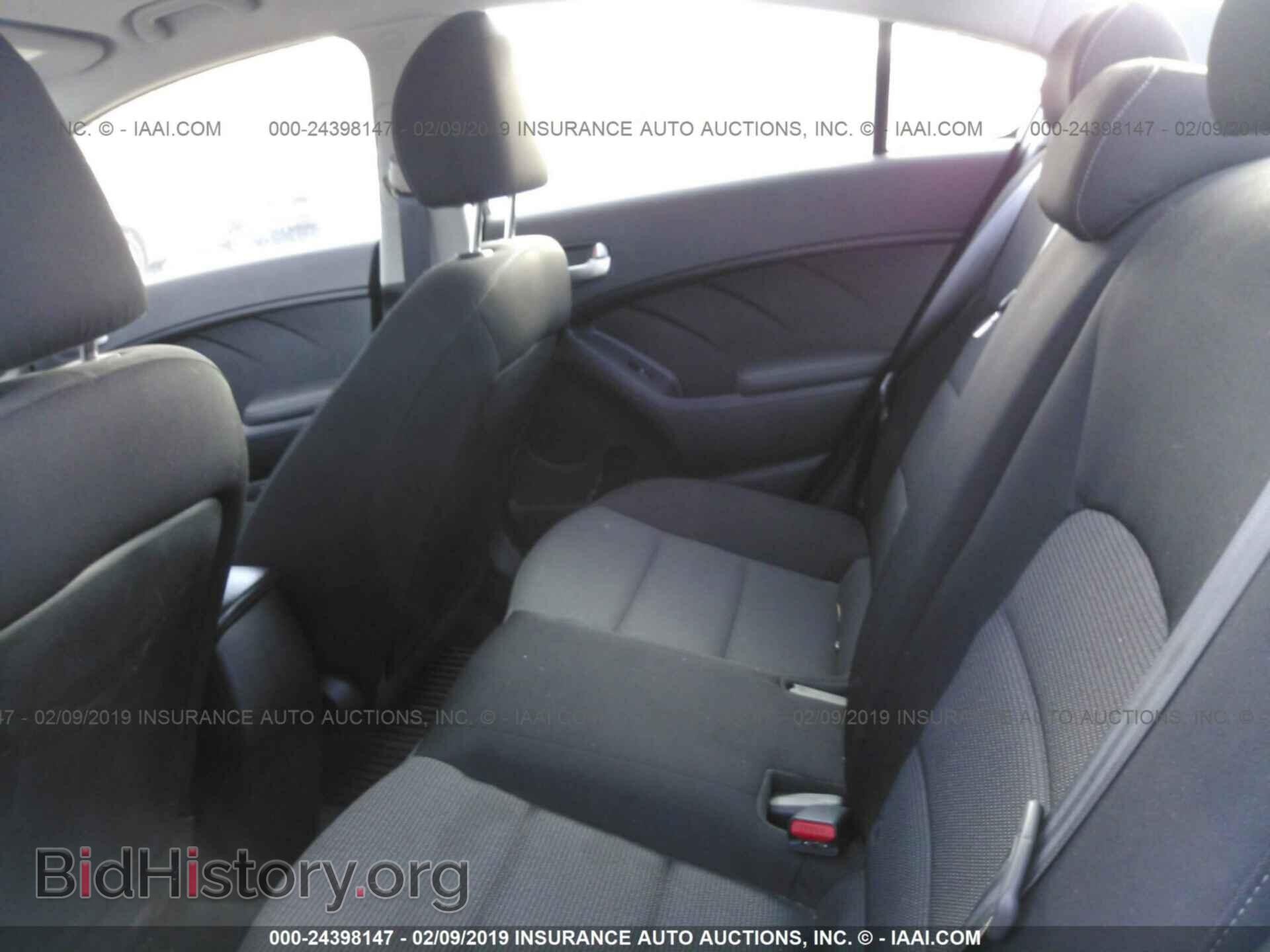 2017 KIA FORTE - VIN: 3KPFK4A78HE099726 - Photo 8