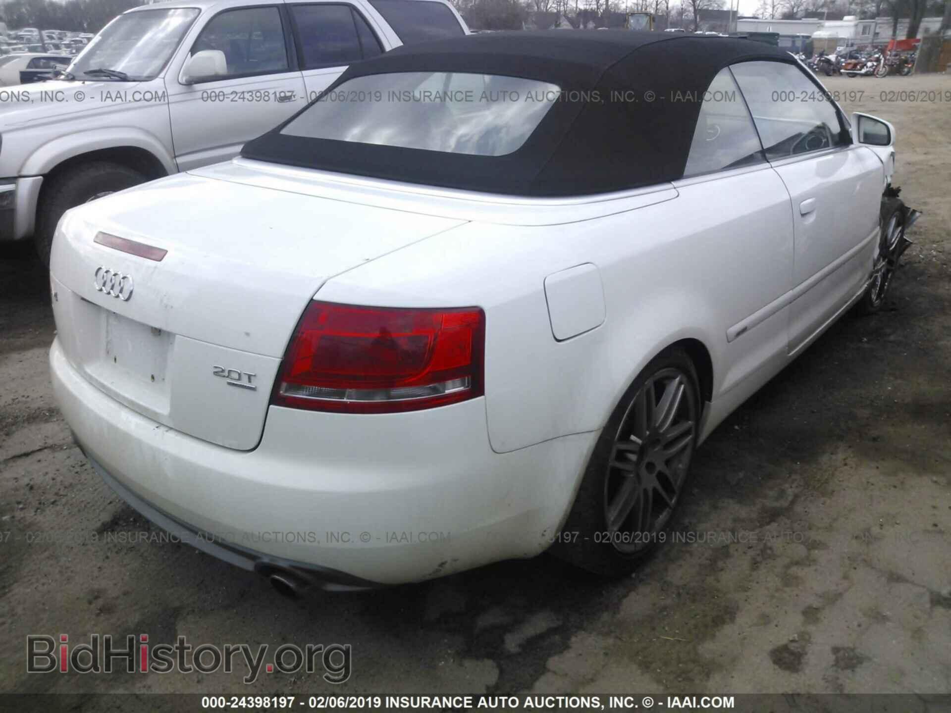 2009 AUDI A4 - VIN: WAUDF48H09K008695 - Фото 4