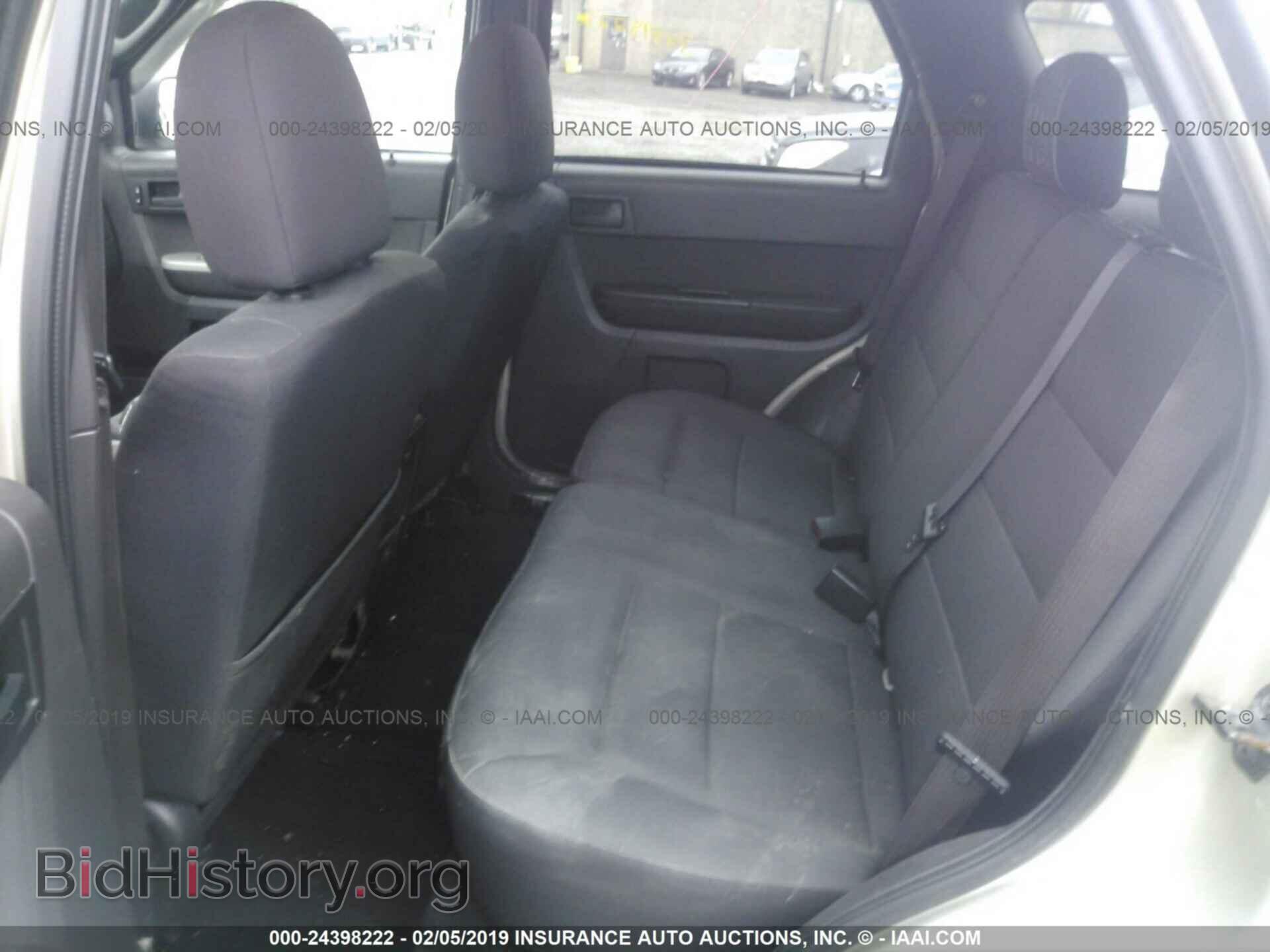 2011 FORD ESCAPE - VIN: 1FMCU9D78BKB29250 - Photo 8