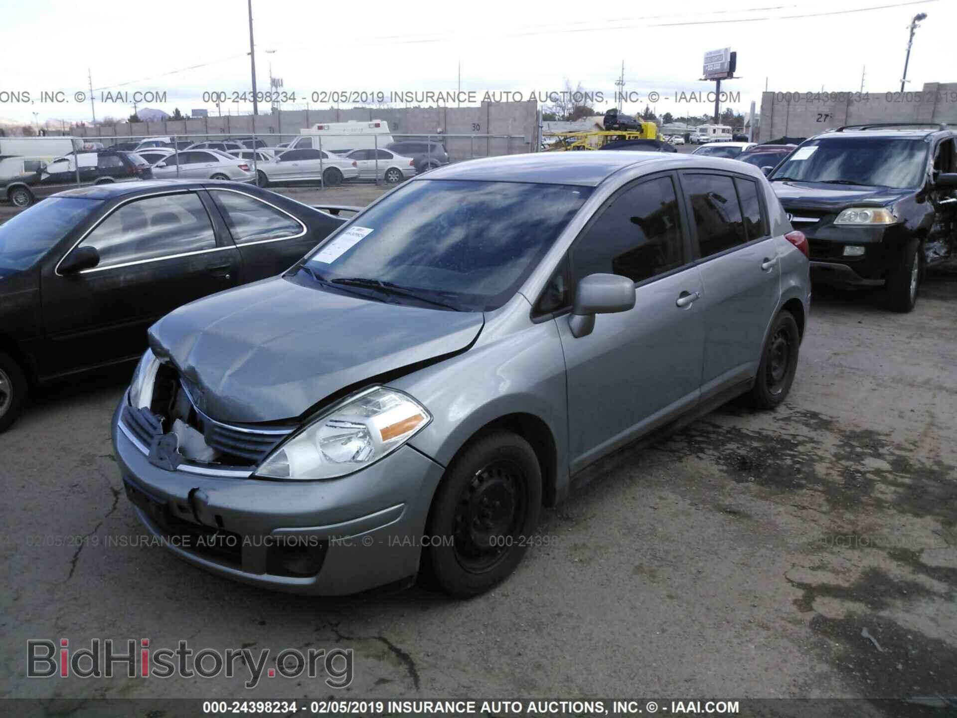 2009 NISSAN VERSA - VIN: 3N1BC13E49L383375 - Фото 2