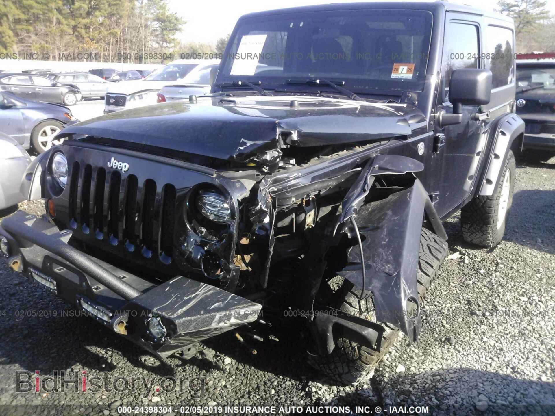 2011 JEEP WRANGLER - VIN: 1J4GA5D11BL617933 - Фото 2