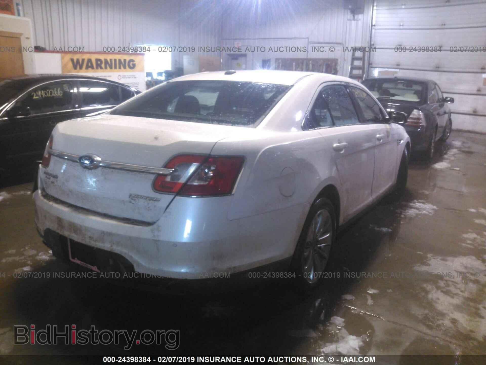 2011 FORD TAURUS - VIN: 1FAHP2FW6BG165170 - Фото 4